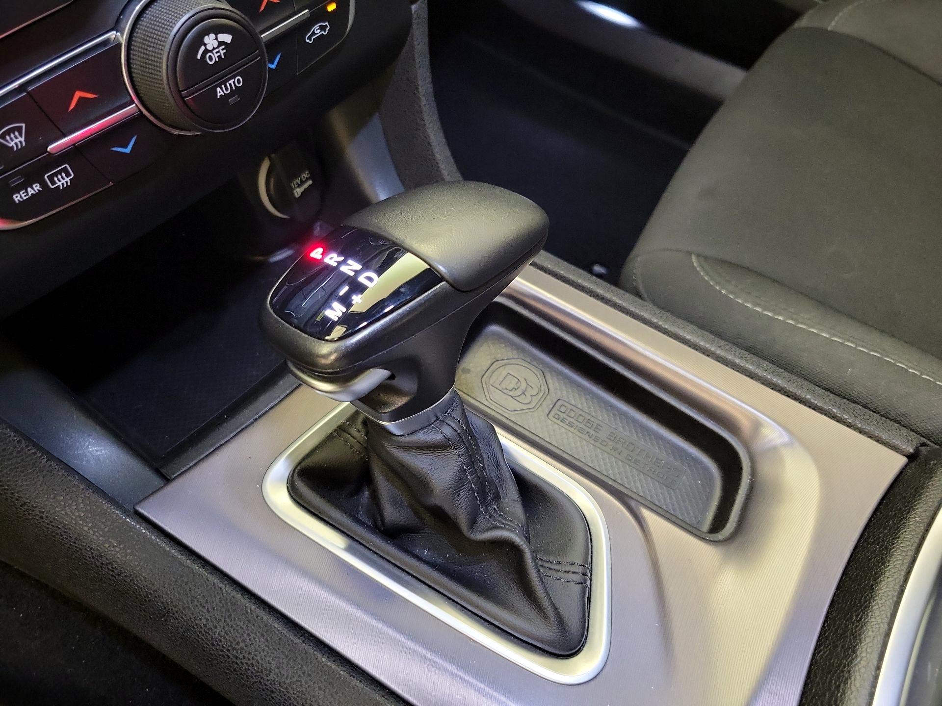 Thumbnail: 2019 Dodge Charger - 18