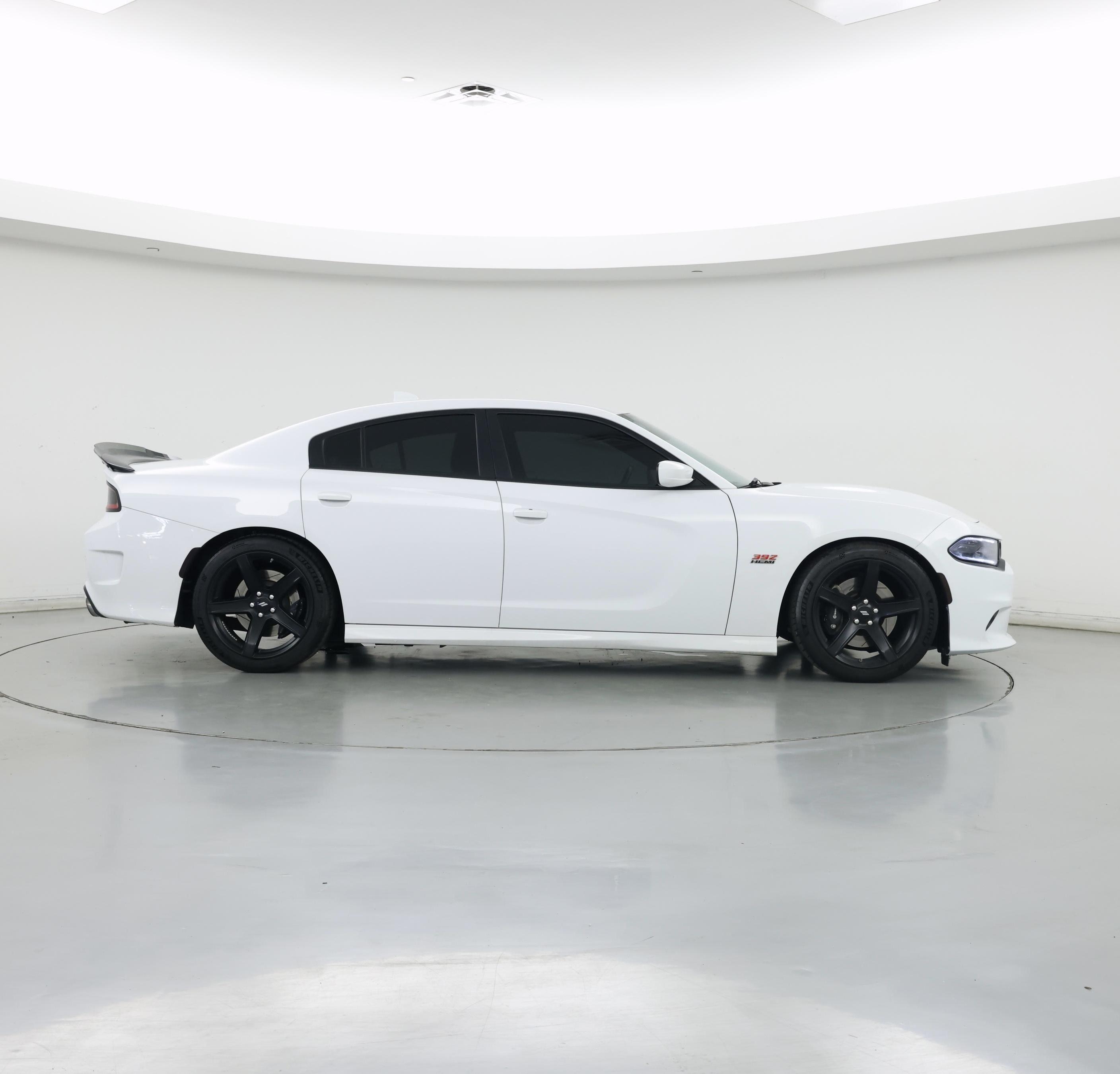 Thumbnail: 2019 Dodge Charger - 7