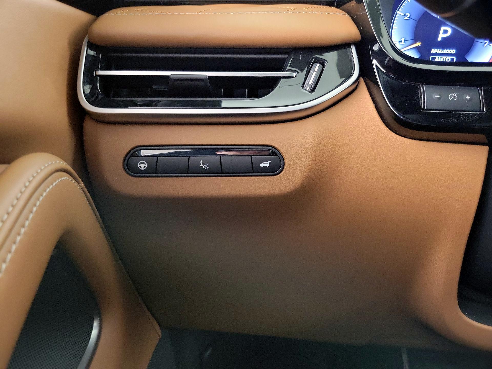 Thumbnail: 2023 INFINITI QX60 - 13