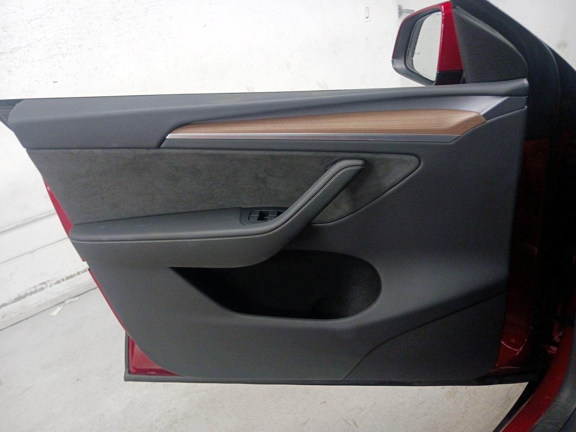 Thumbnail: 2024 Tesla Model Y - 12
