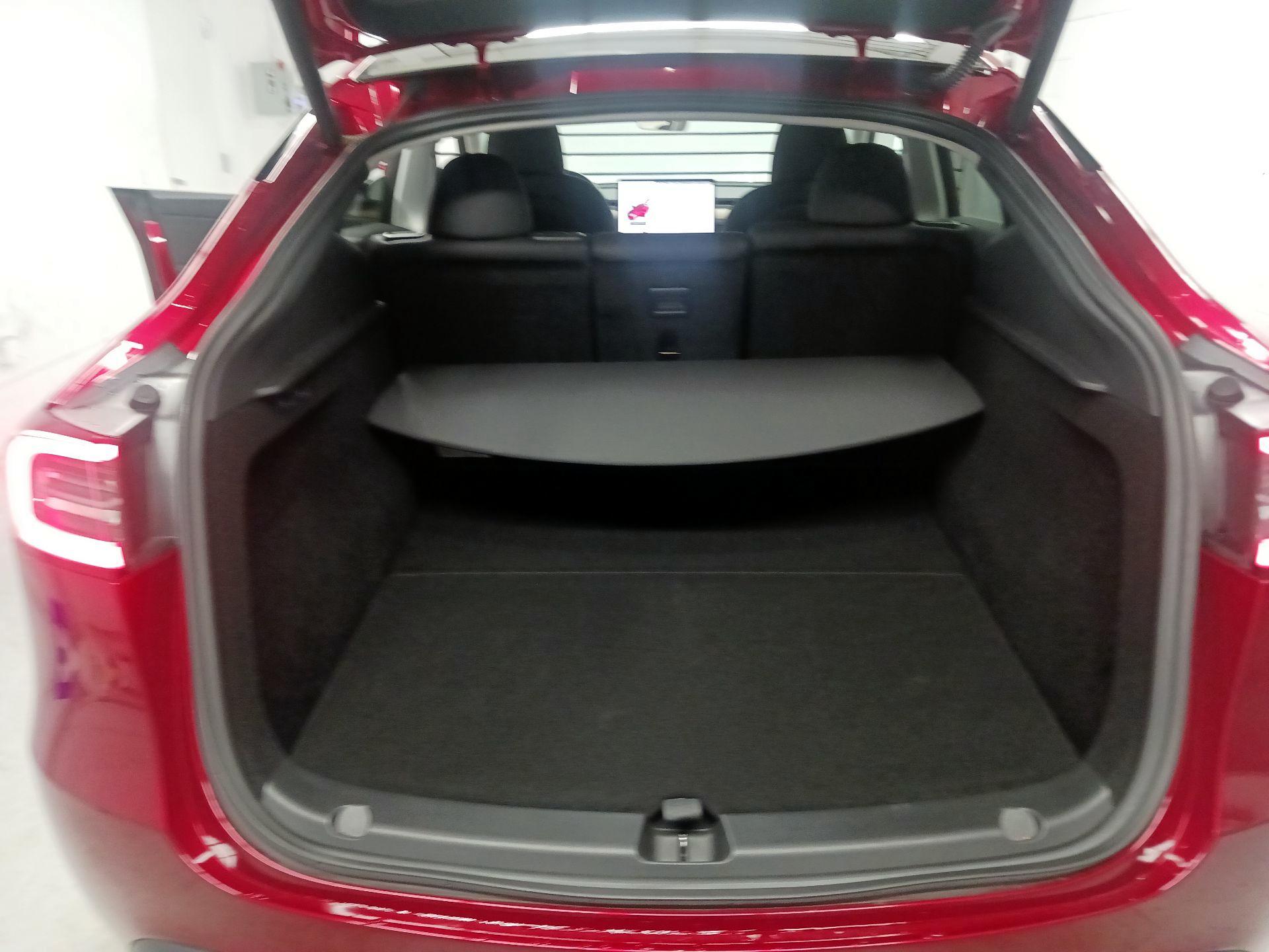 Thumbnail: 2024 Tesla Model Y - 16