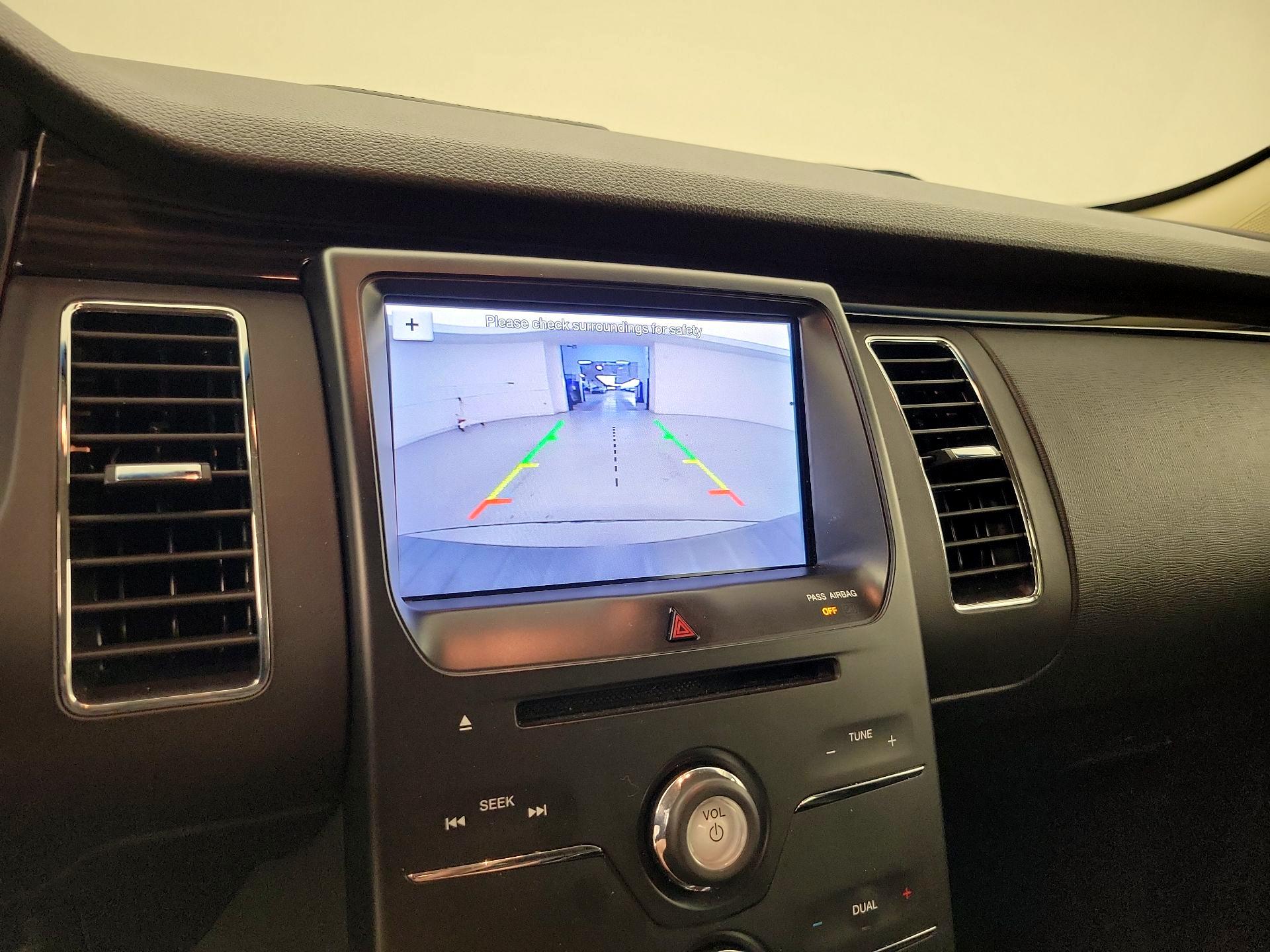 Thumbnail: 2019 Ford Flex - 14