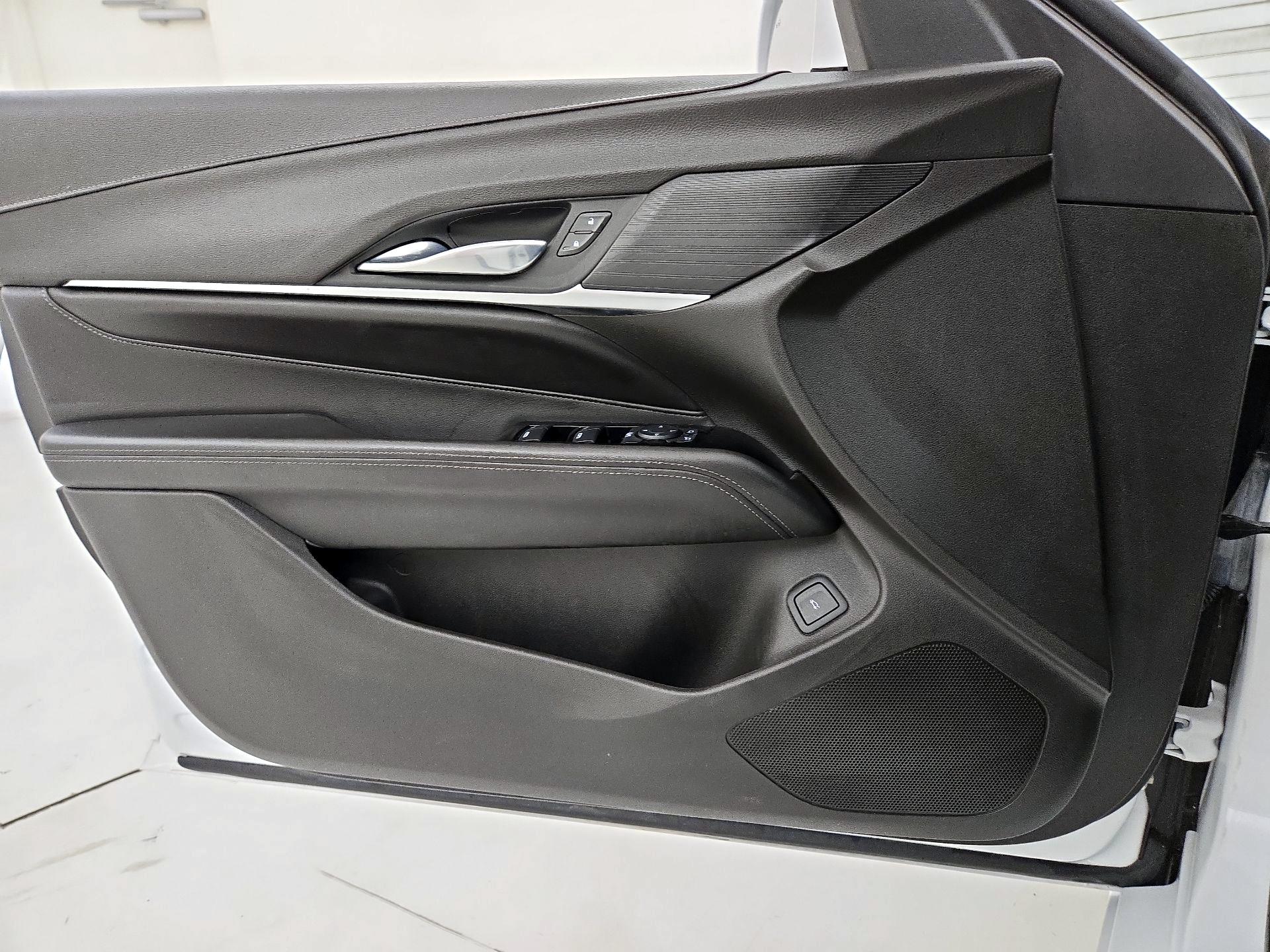 Thumbnail: 2022 Cadillac CT4 - 10