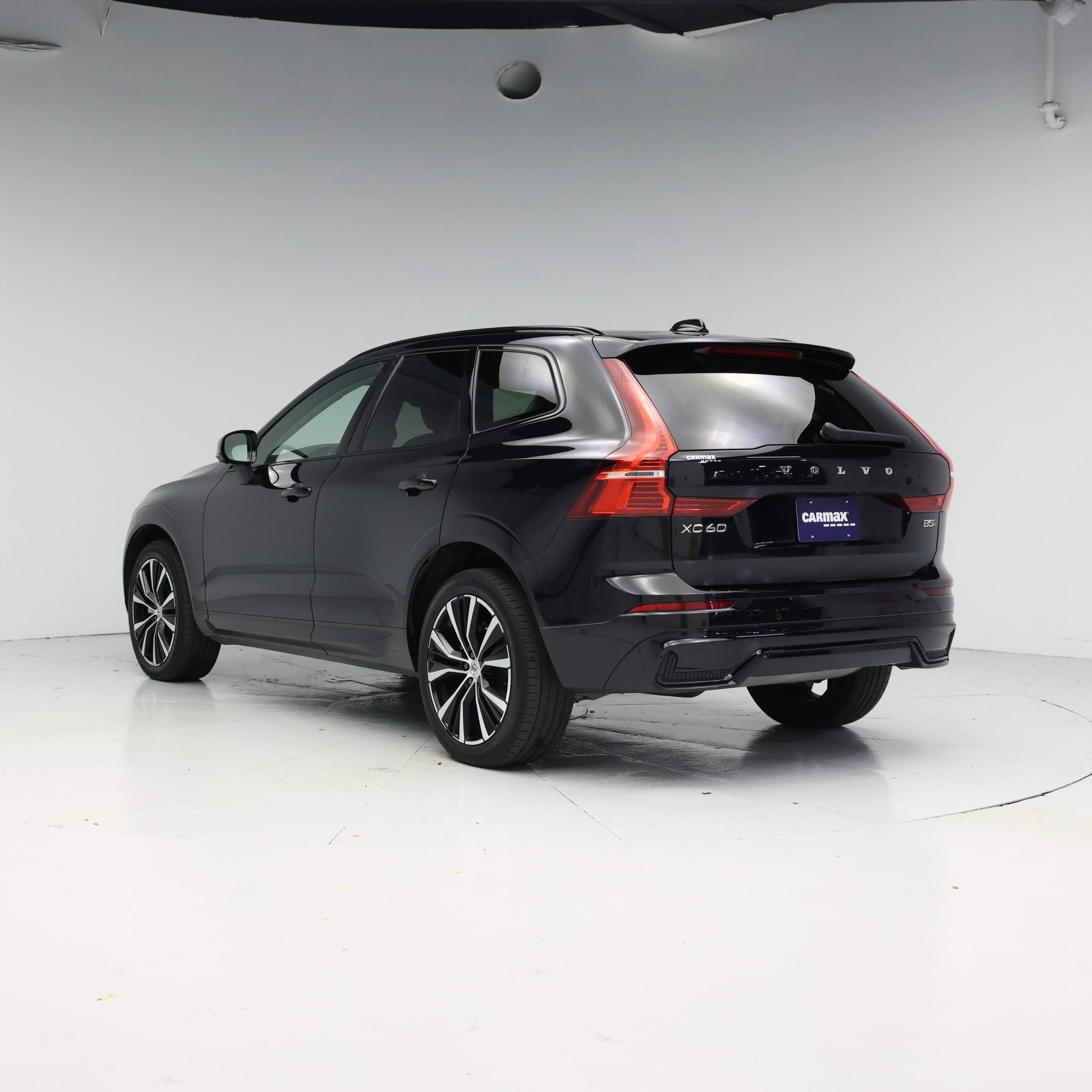 Thumbnail: 2024 Volvo XC60 - 2