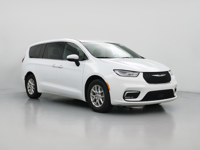 2023 Chrysler Pacifica Touring