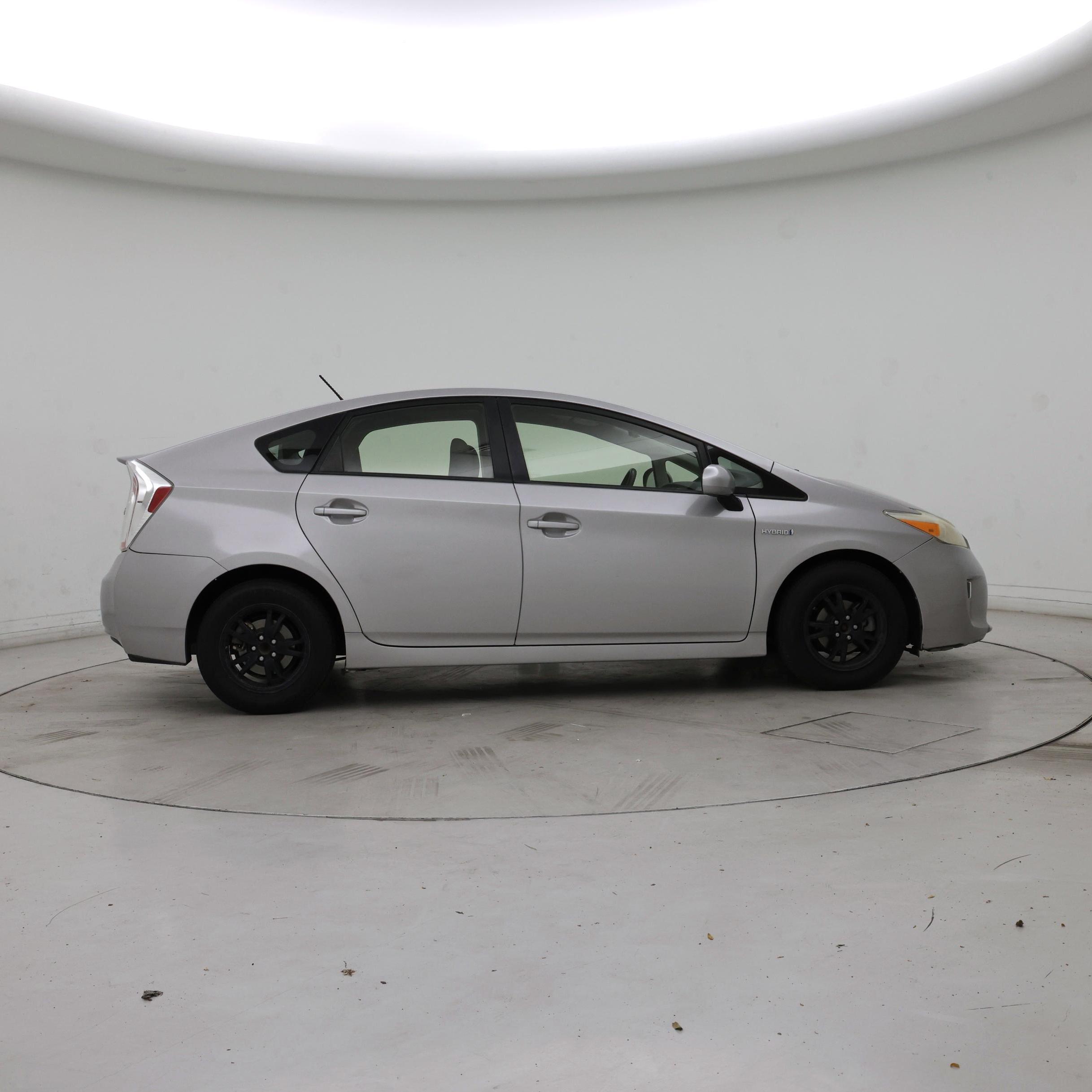 Thumbnail: 2014 Toyota Prius - 7