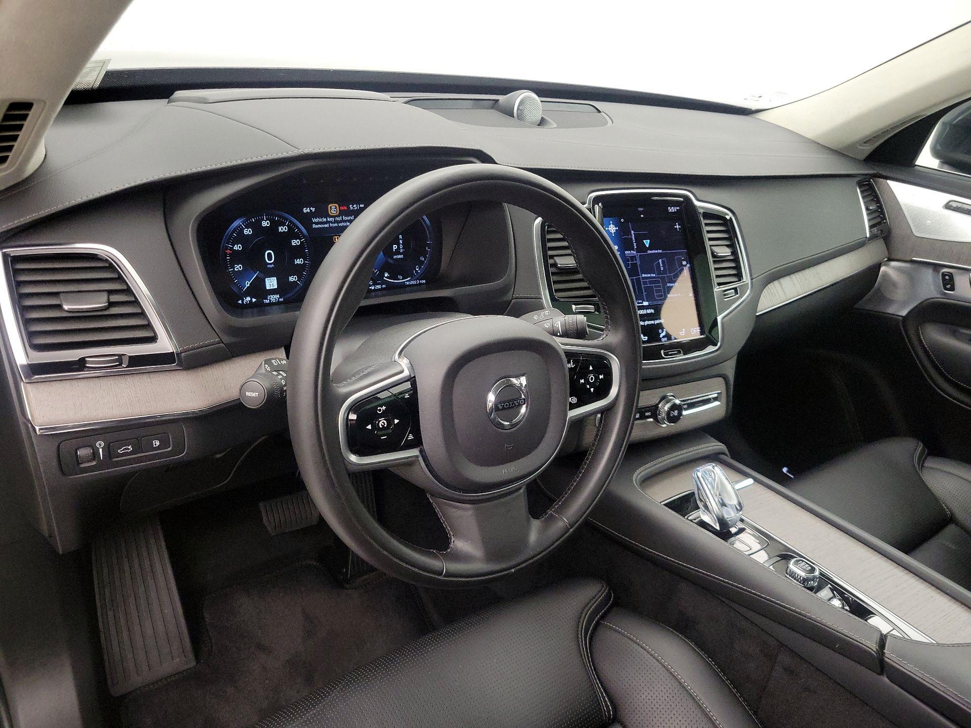 Thumbnail: 2021 Volvo XC90 - 9