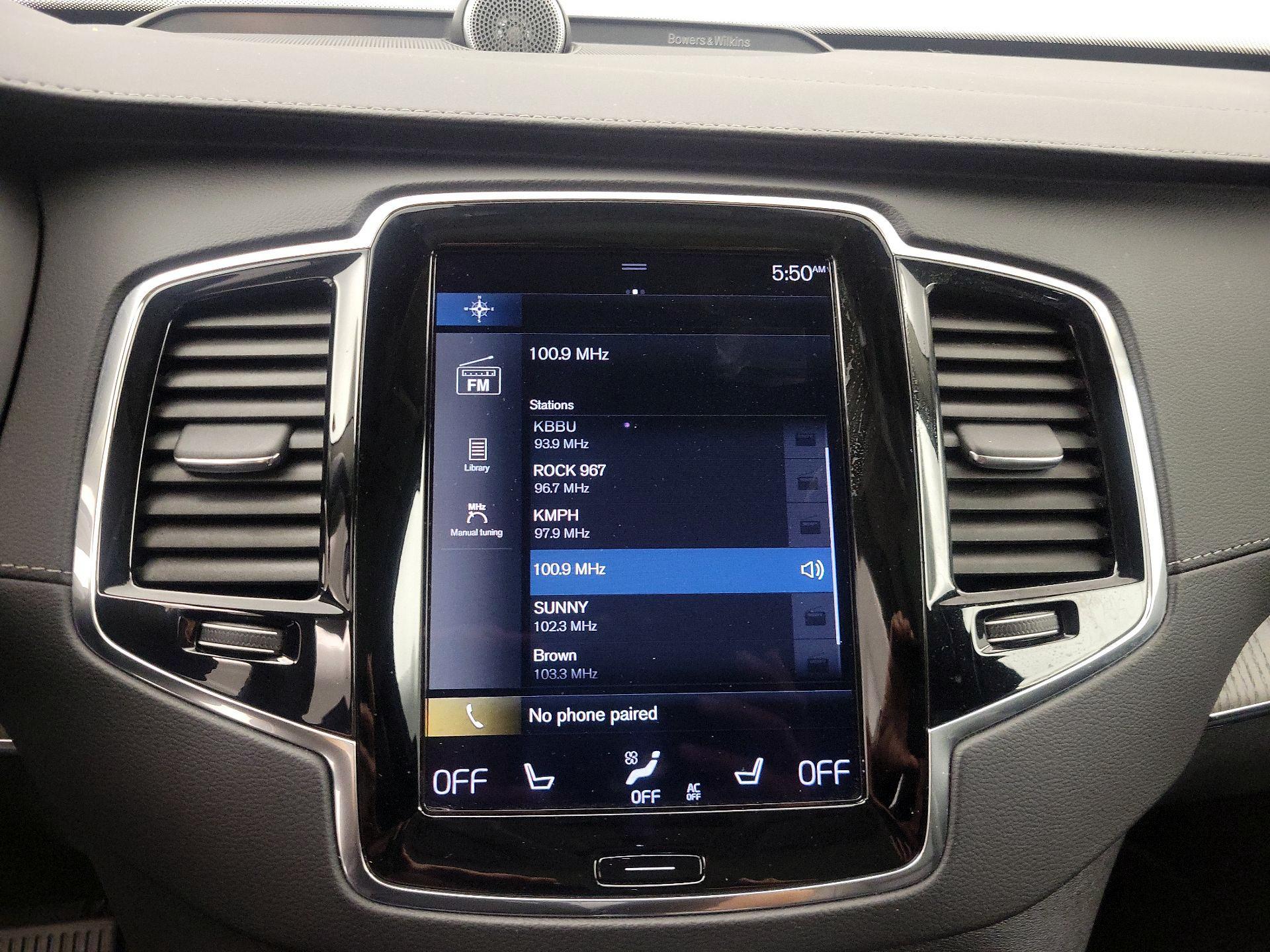 Thumbnail: 2021 Volvo XC90 - 16