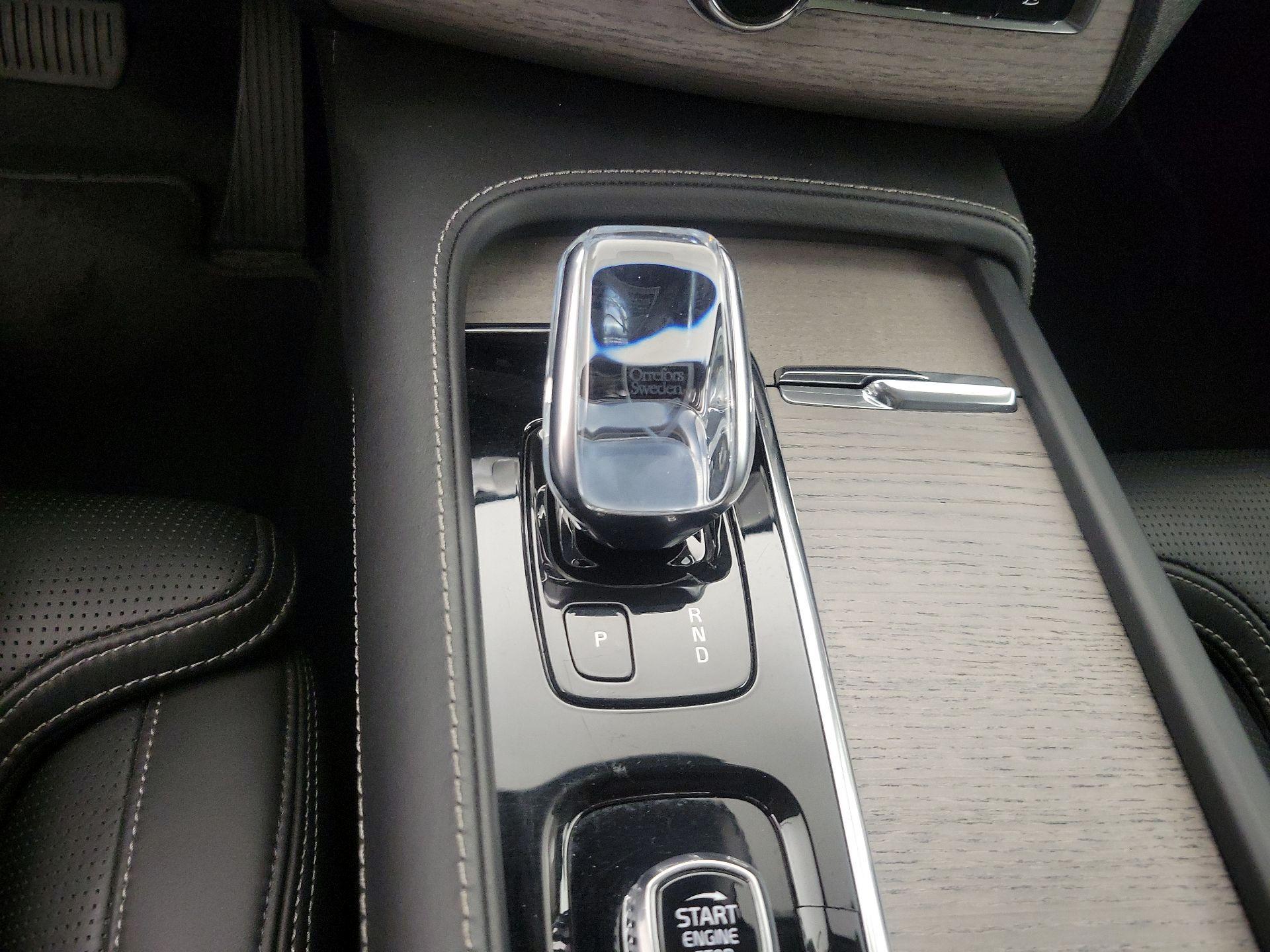 Thumbnail: 2021 Volvo XC90 - 18