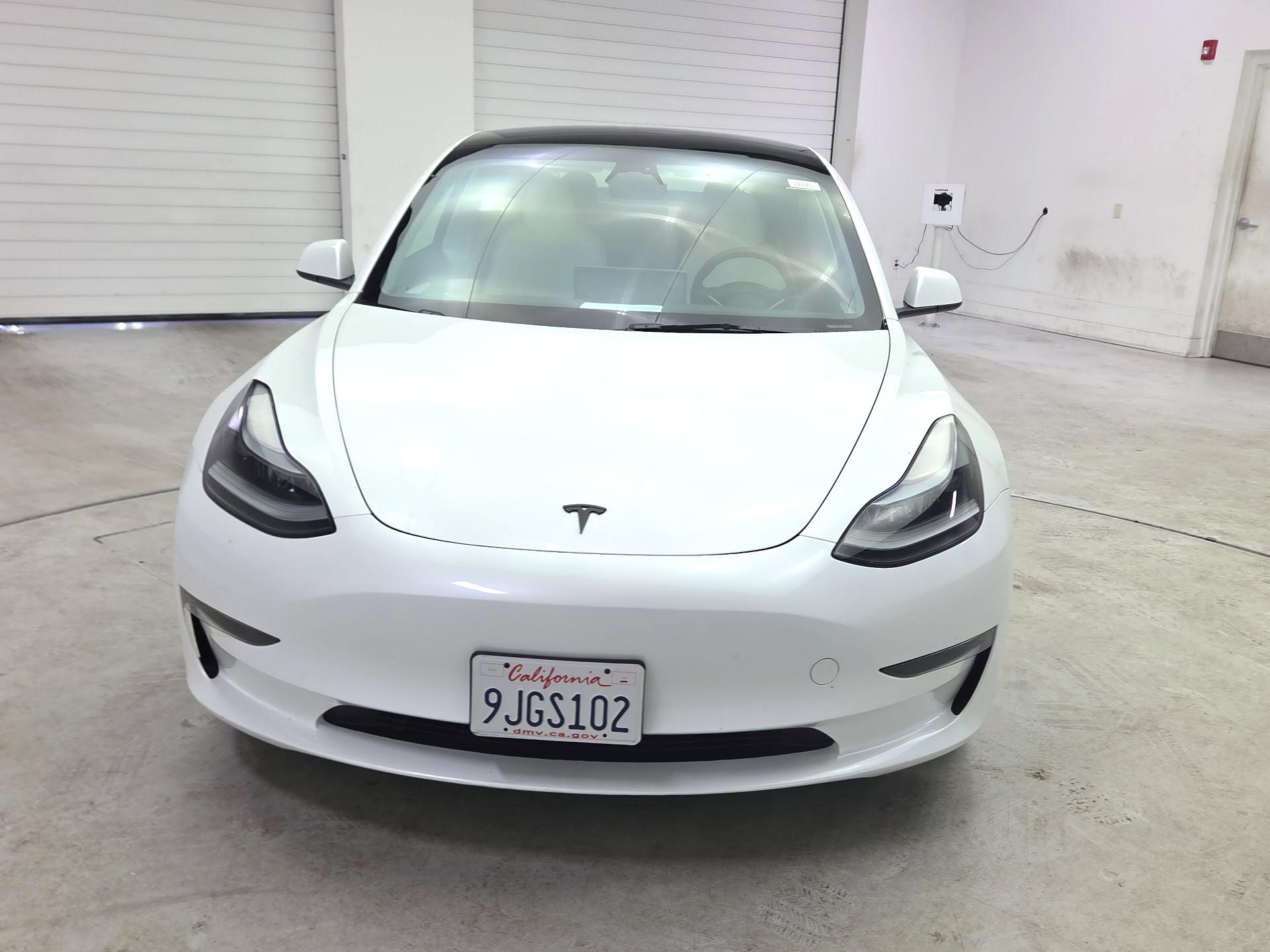 Thumbnail: 2023 Tesla Model 3 - 2