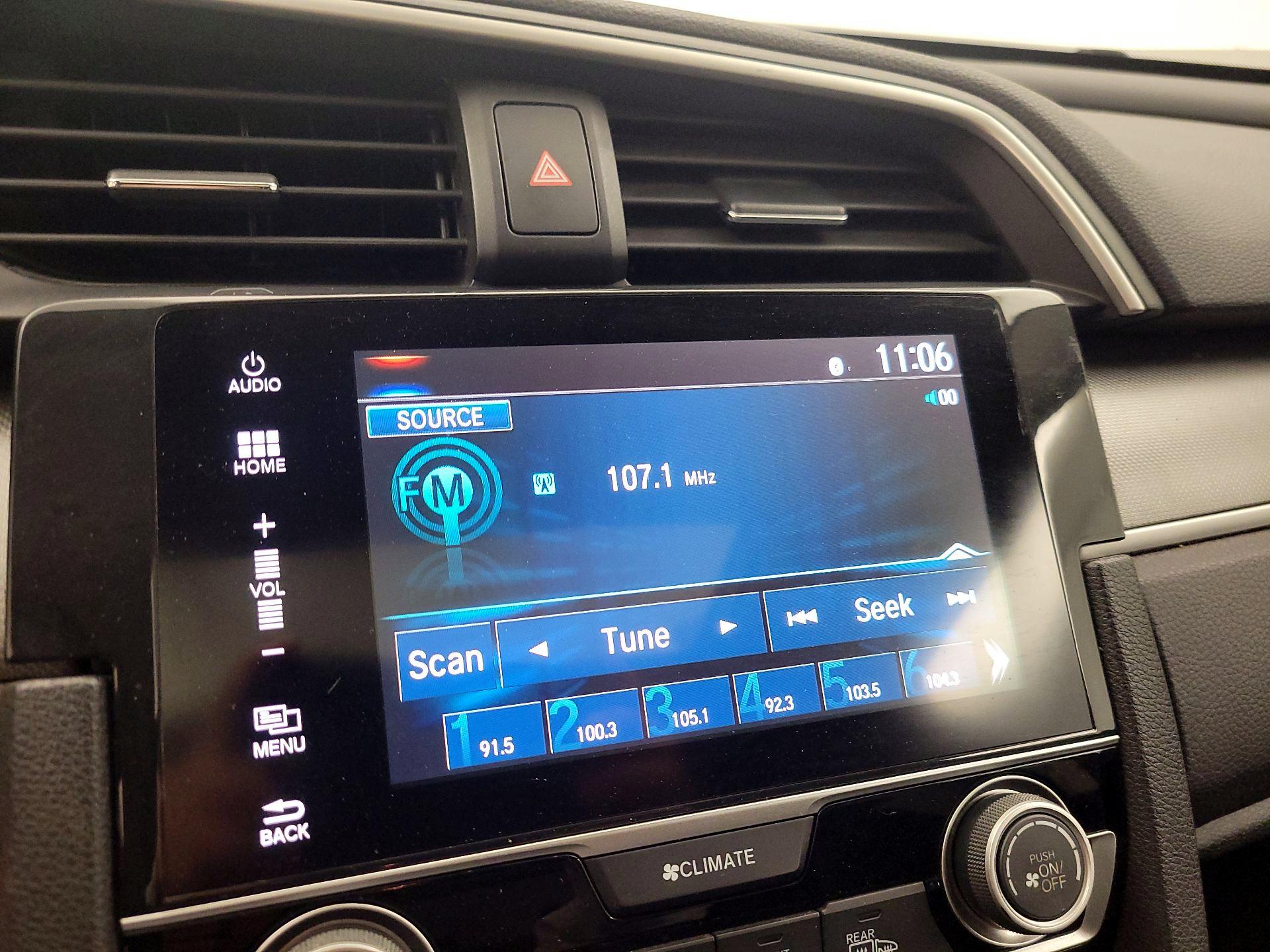 Thumbnail: 2016 Honda Civic - 14