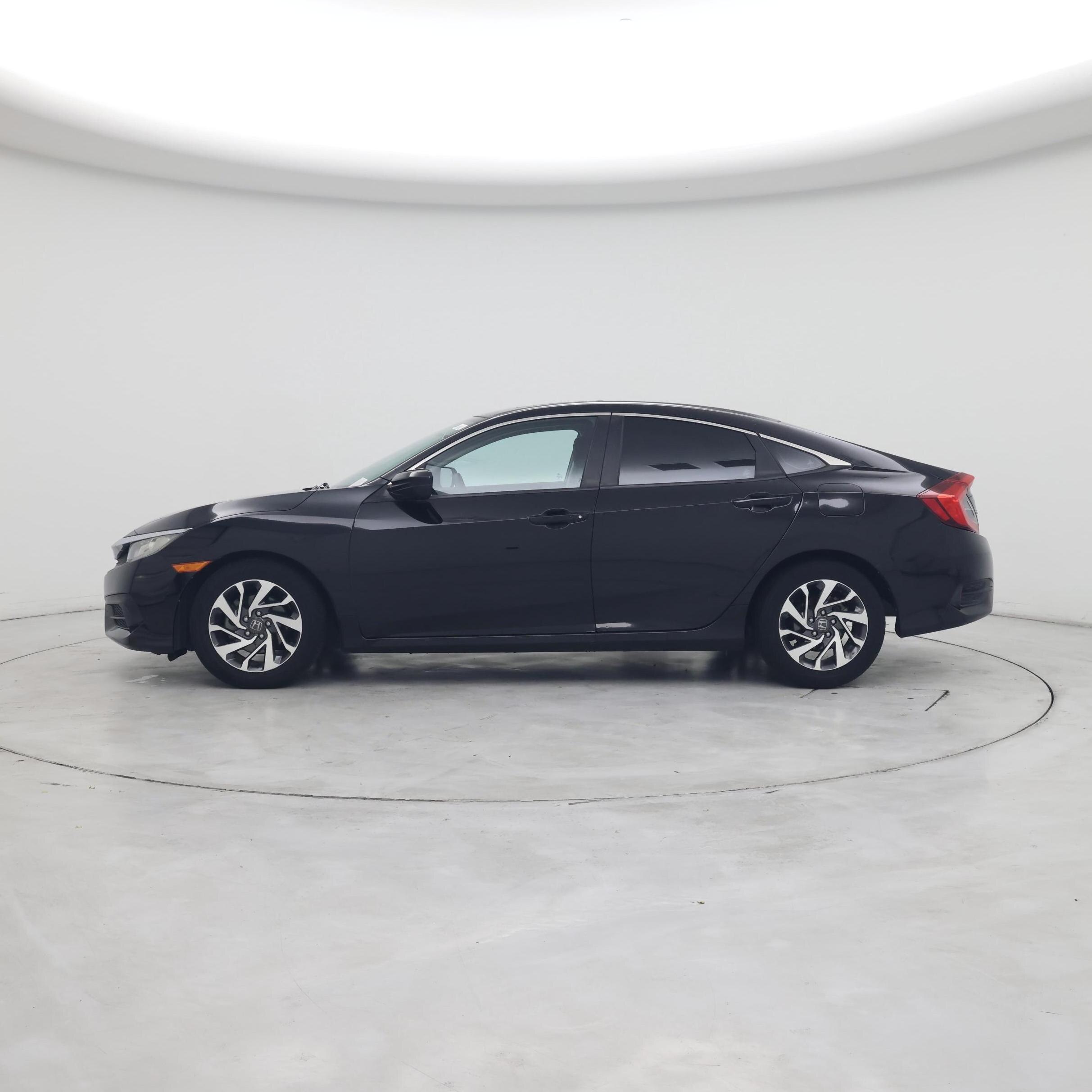 Thumbnail: 2016 Honda Civic - 3