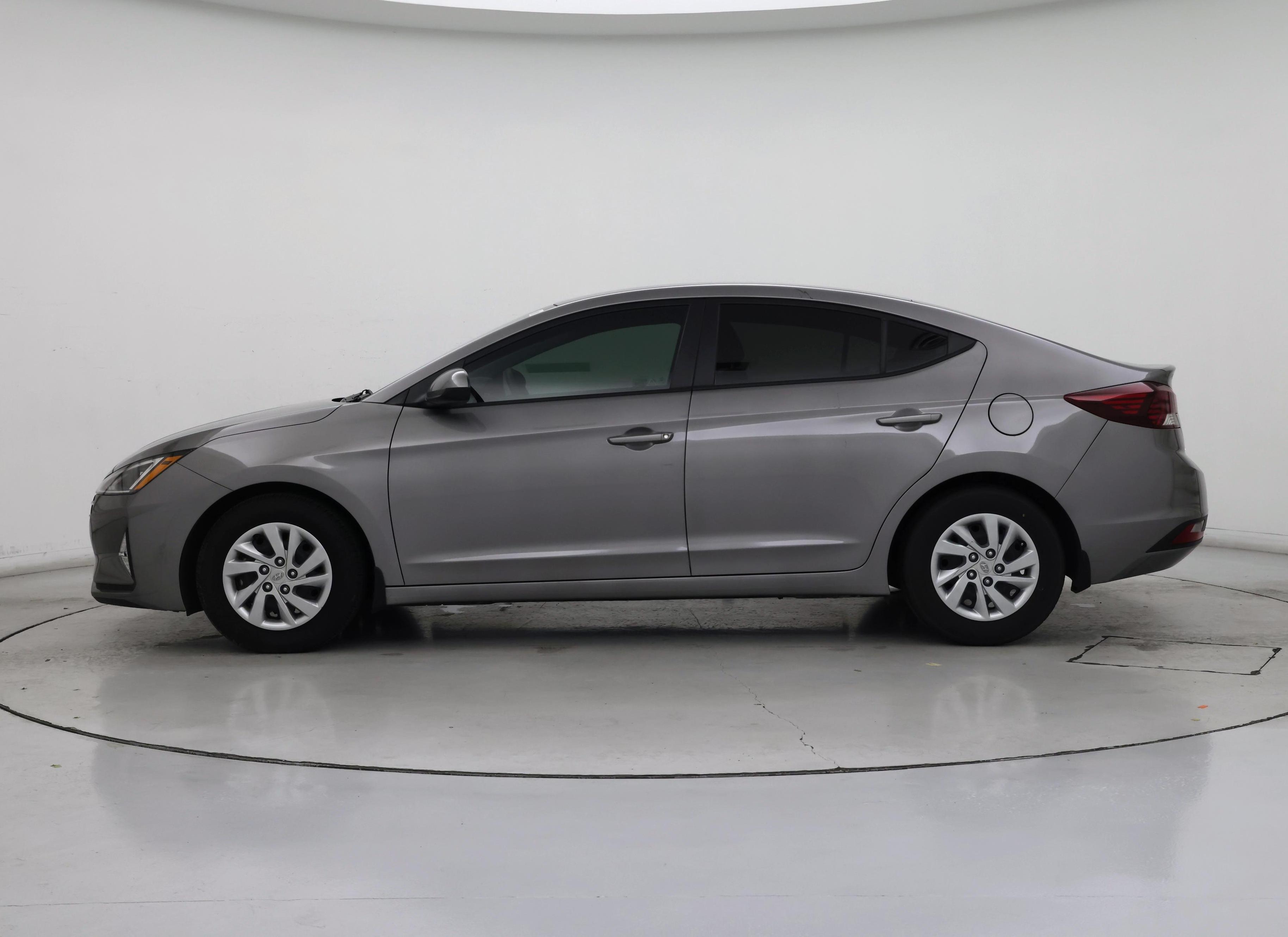 Thumbnail: 2020 Hyundai Elantra - 3
