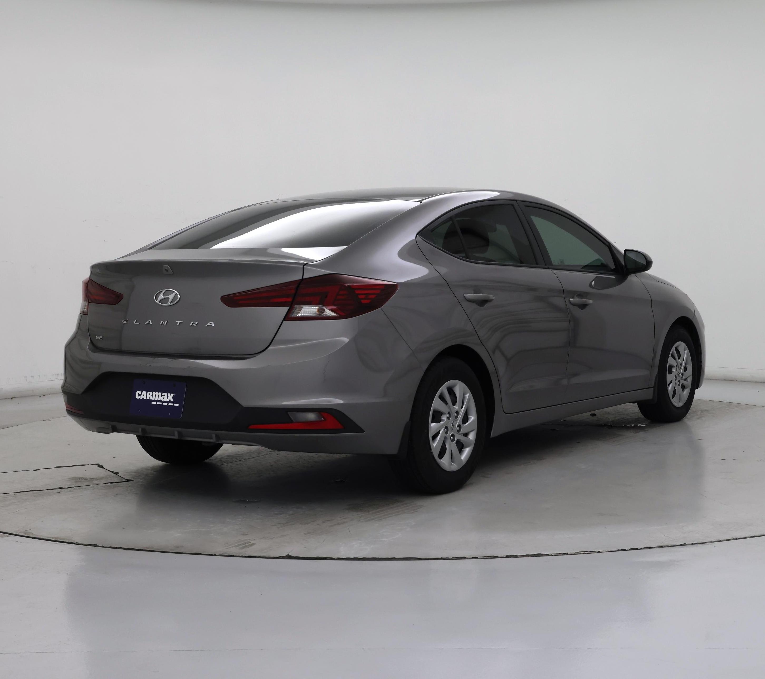 Thumbnail: 2020 Hyundai Elantra - 8