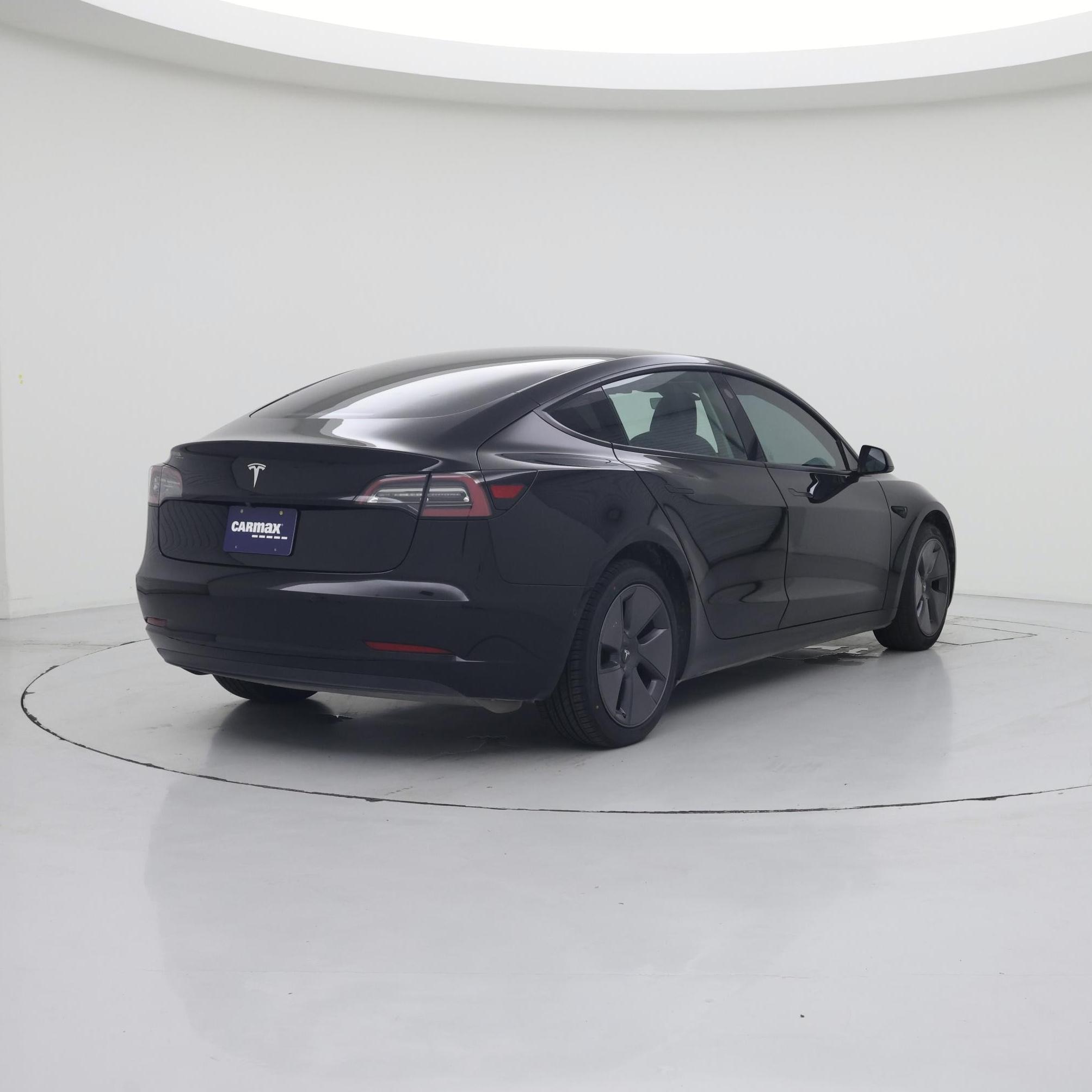 Thumbnail: 2022 Tesla Model 3 - 8
