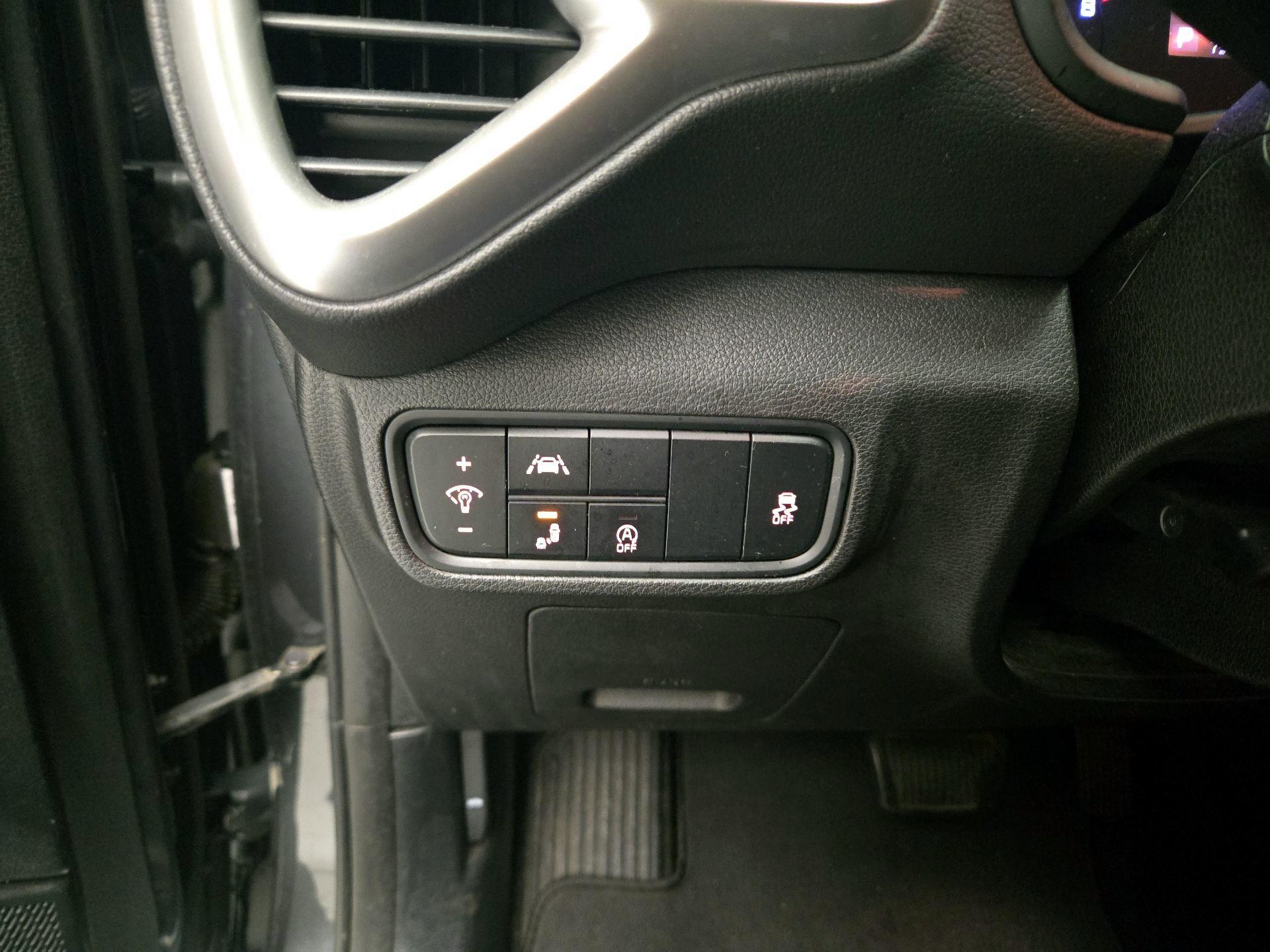 Thumbnail: 2021 Kia Soul - 13