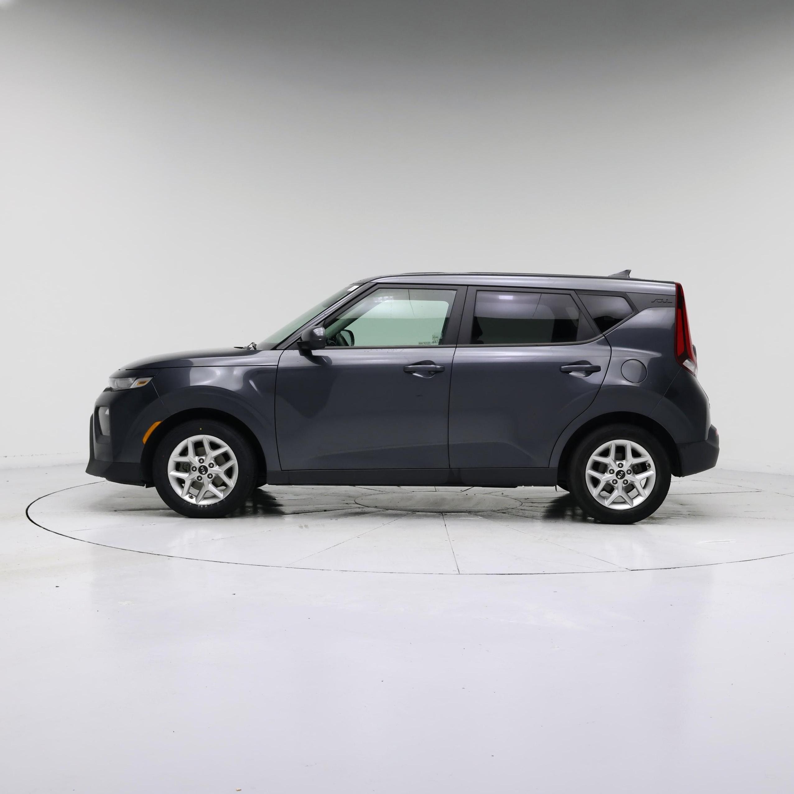 Thumbnail: 2021 Kia Soul - 3