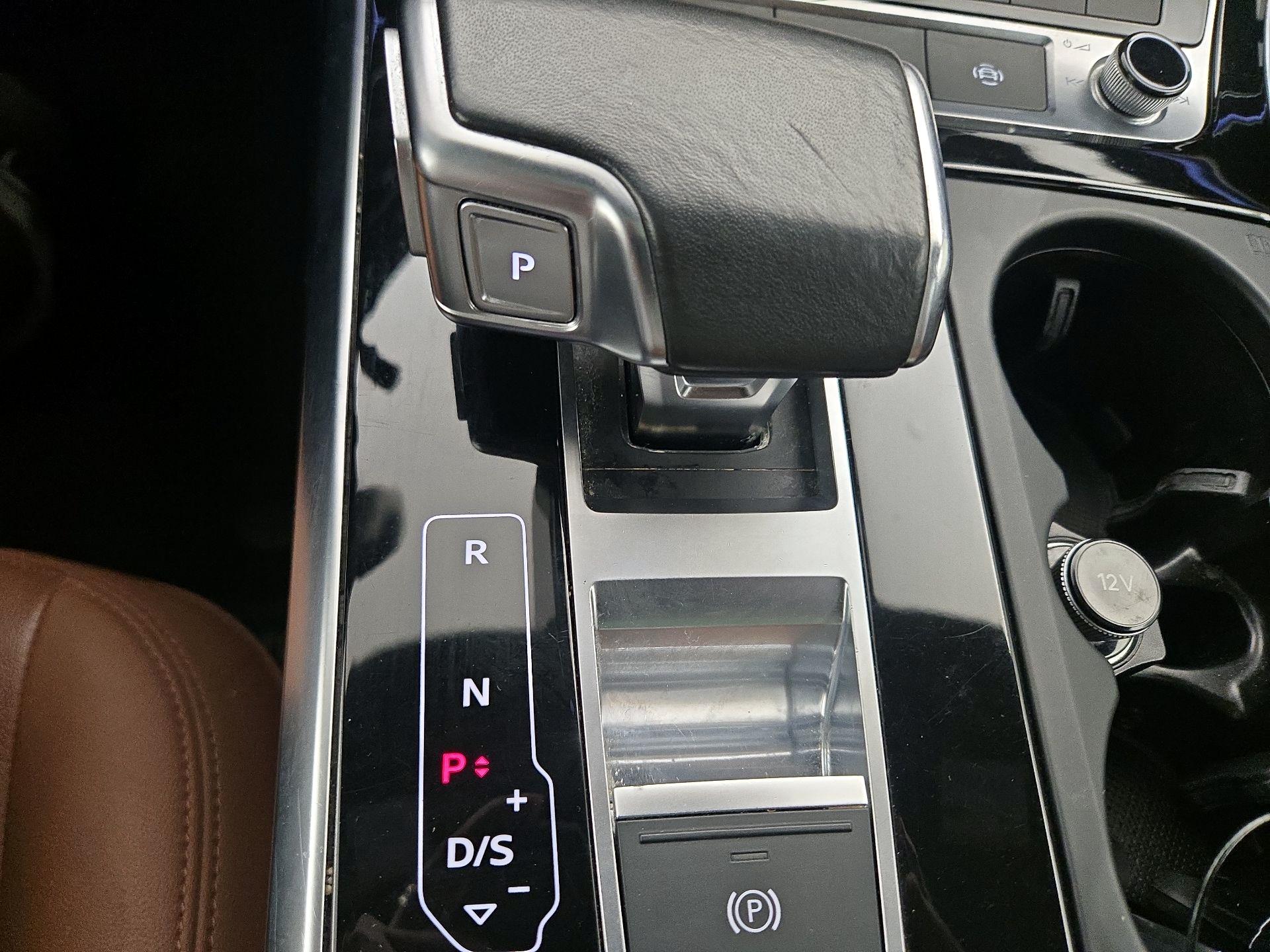 Thumbnail: 2021 Audi Q7 - 18