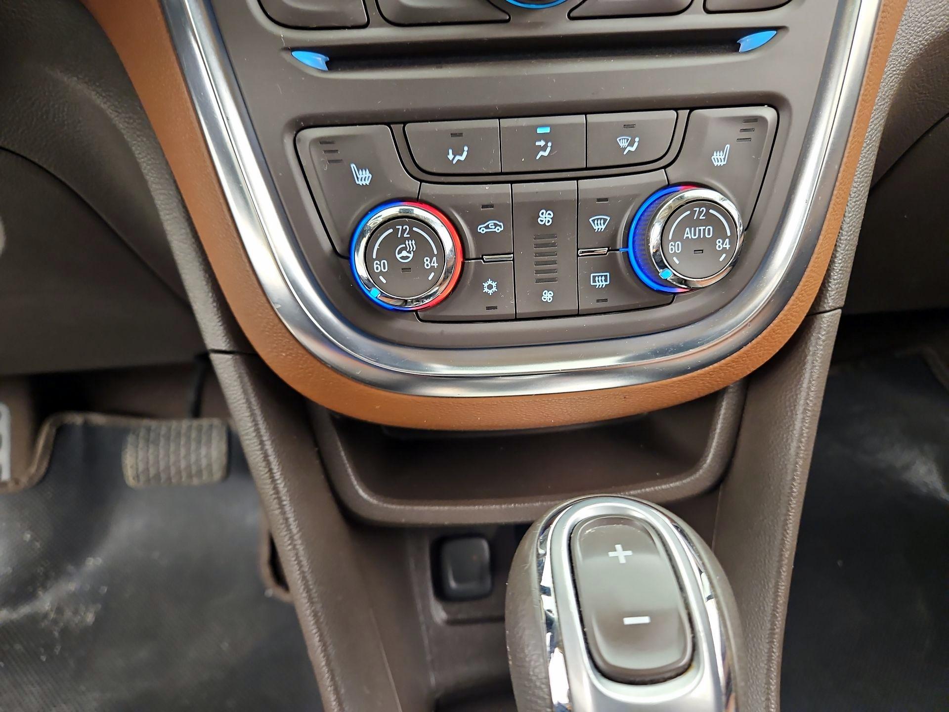 Thumbnail: 2015 Buick Encore - 17