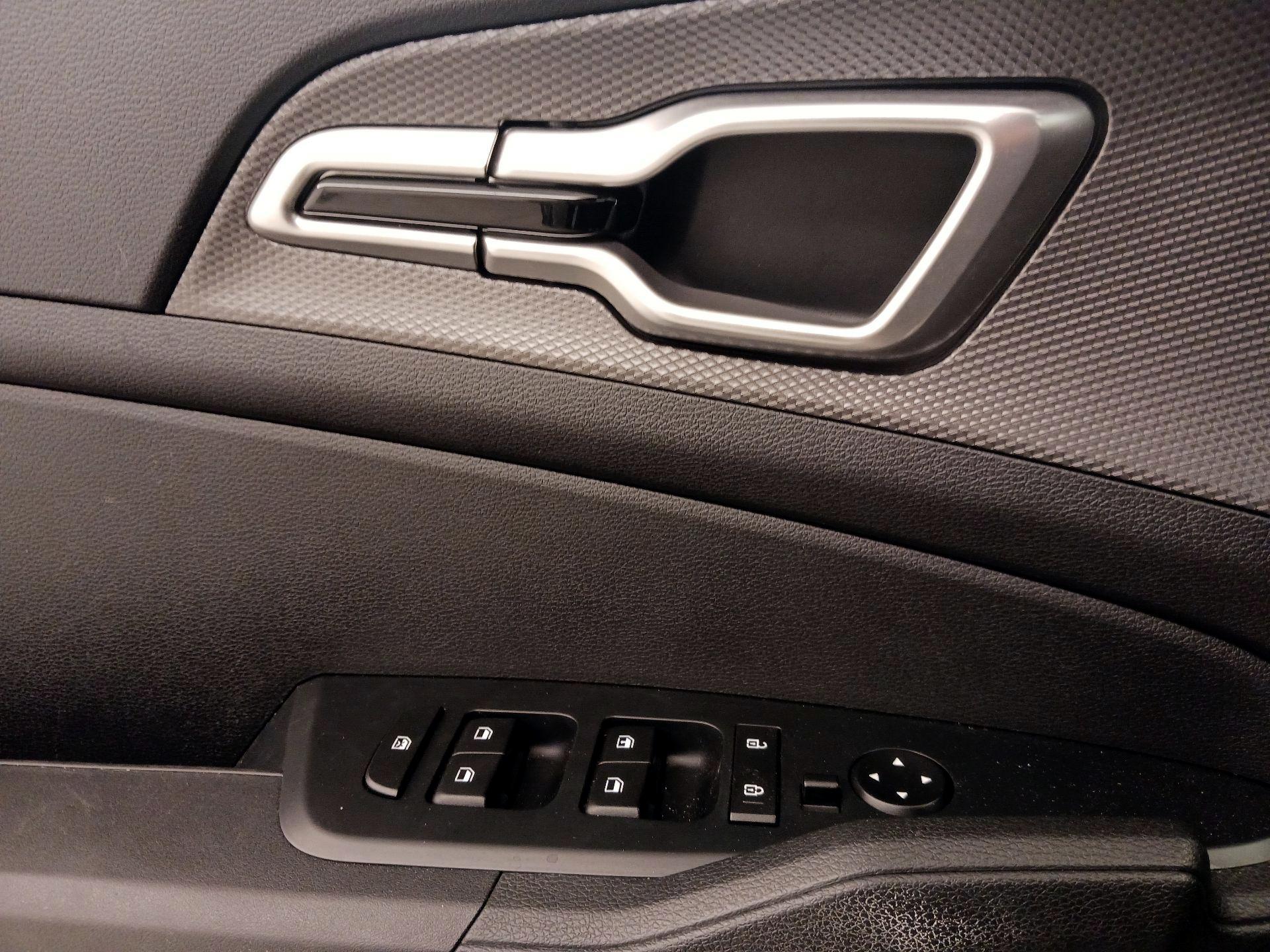 Thumbnail: 2024 Kia Sportage - 12