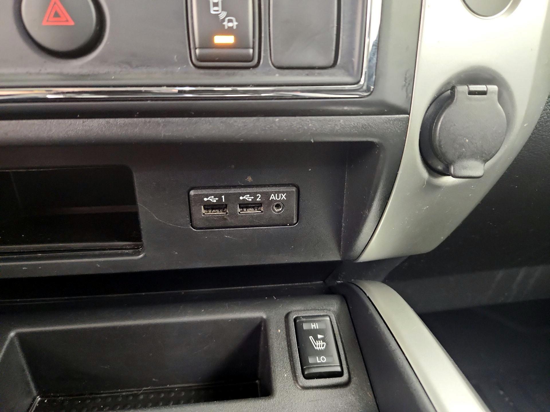 Thumbnail: 2019 Nissan Titan - 19