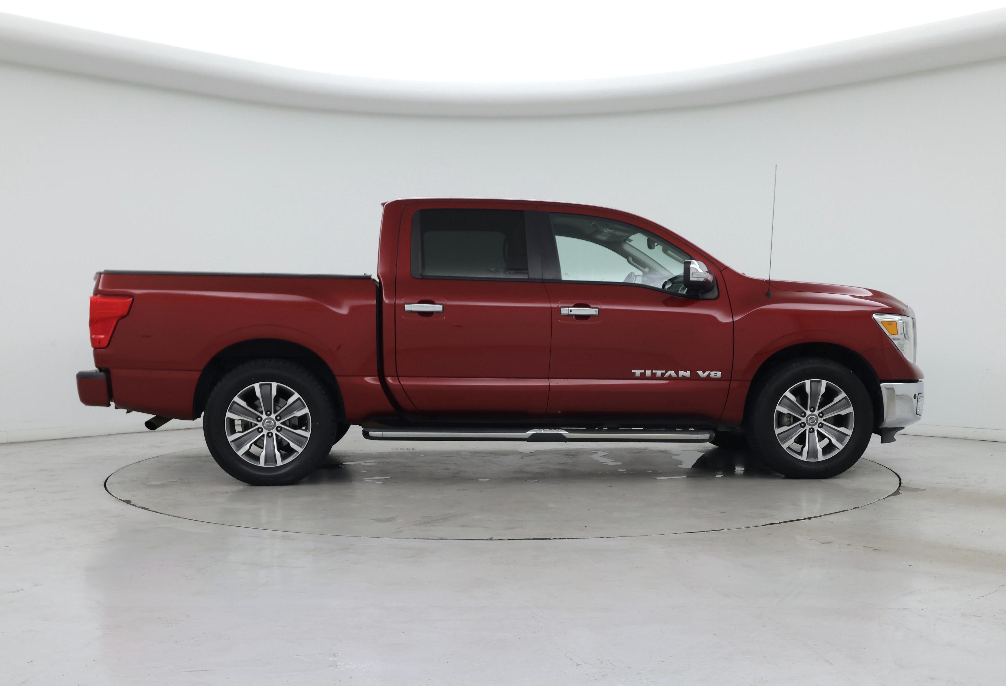 Thumbnail: 2019 Nissan Titan - 7