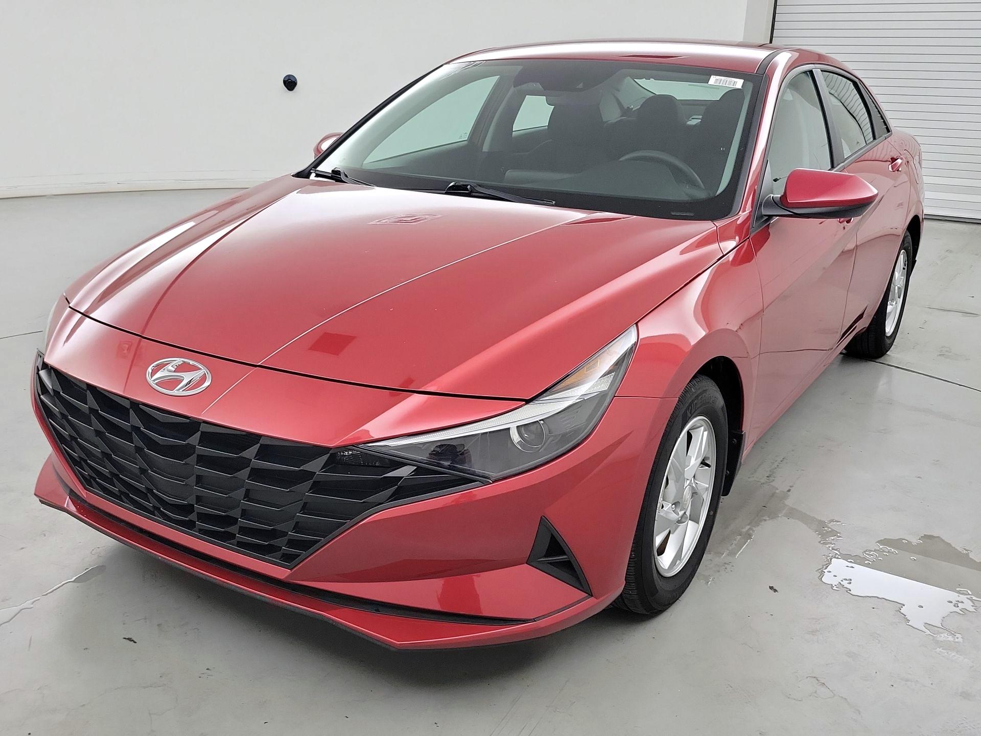 Thumbnail: 2023 Hyundai Elantra - 3