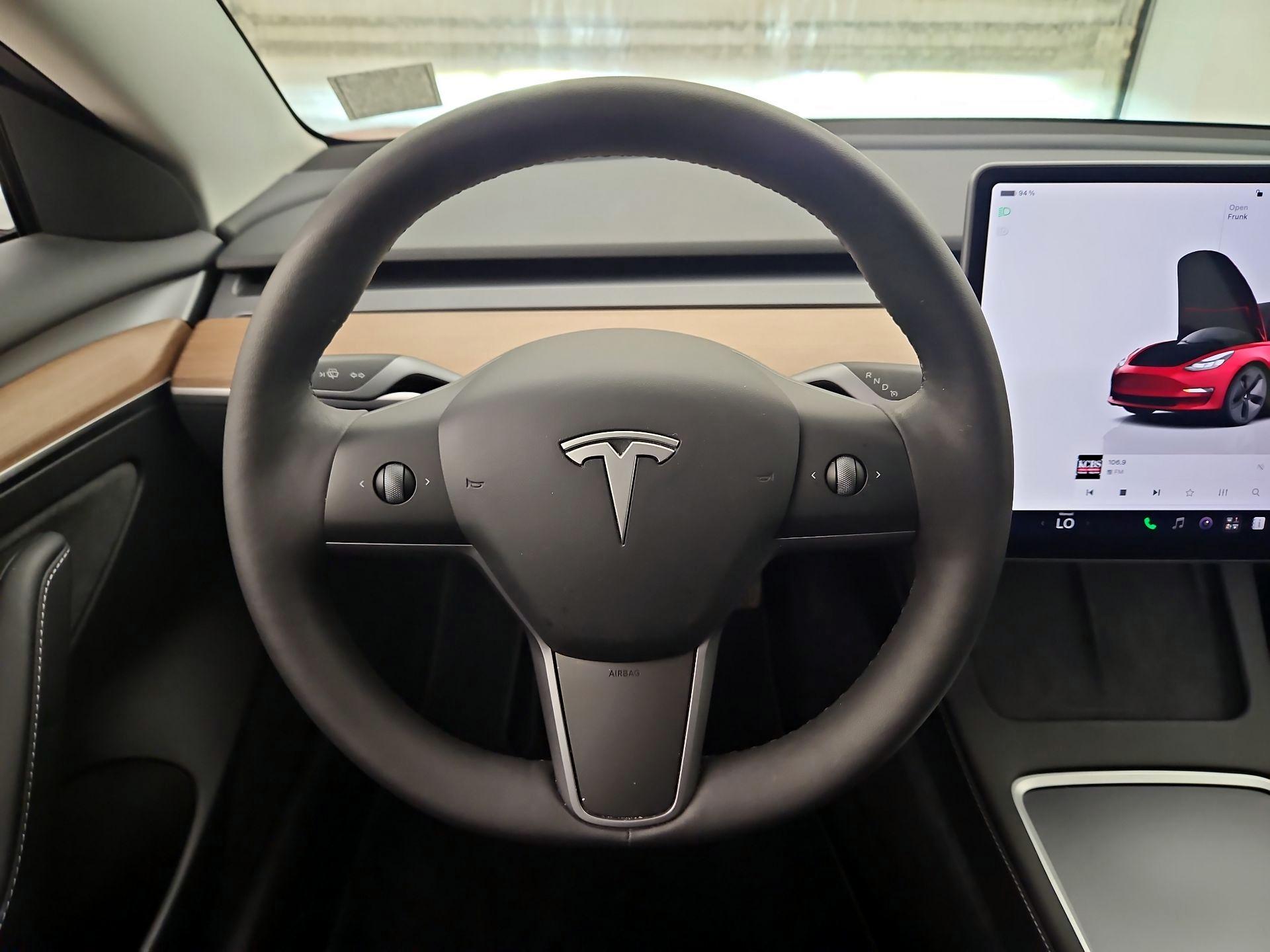 Thumbnail: 2023 Tesla Model 3 - 10