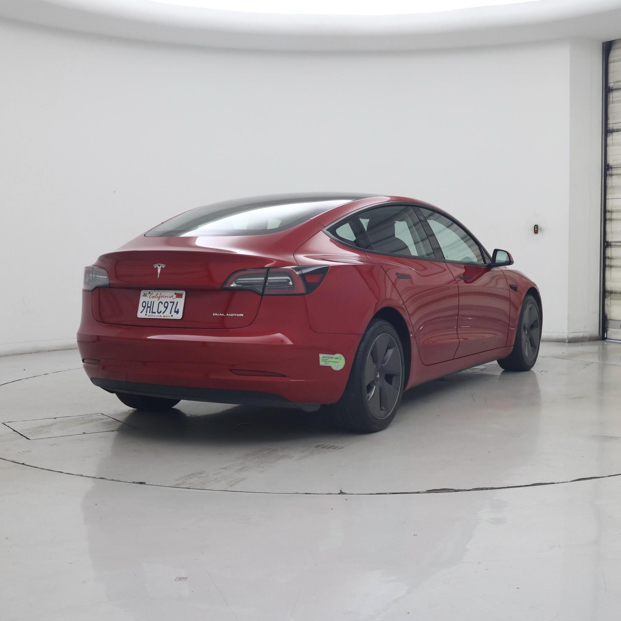 Thumbnail: 2023 Tesla Model 3 - 8