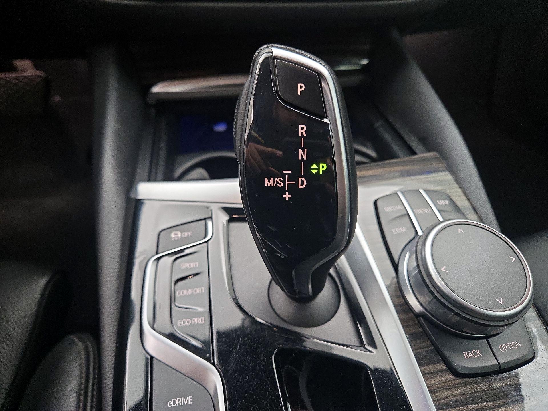 Thumbnail: 2018 BMW 5 Series - 18