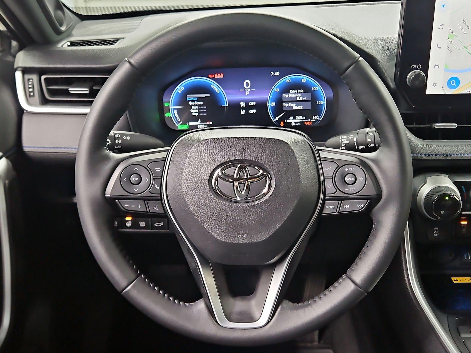 2023 Toyota RAV4 XSE - Photo 11