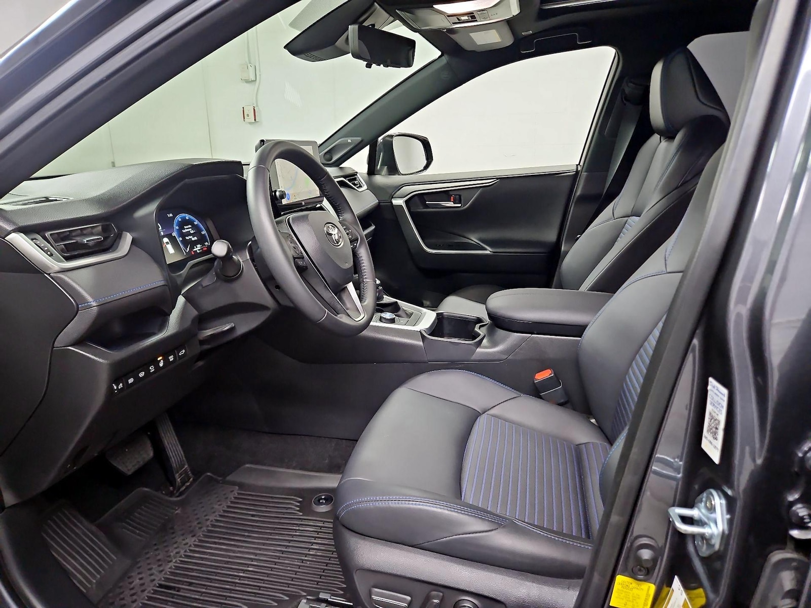 2023 Toyota RAV4 XSE - Photo 12