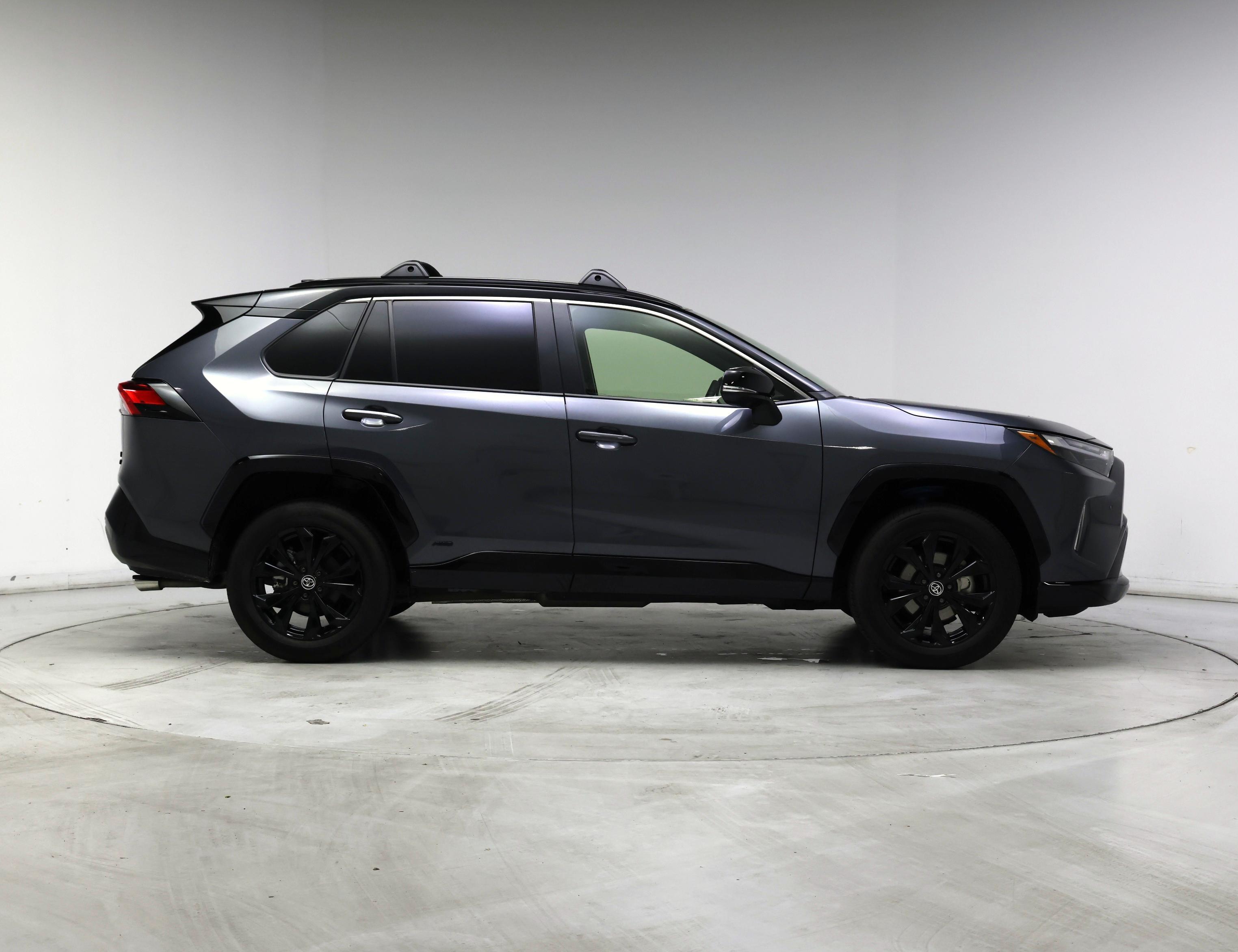 Thumbnail: 2023 Toyota RAV4 - 7