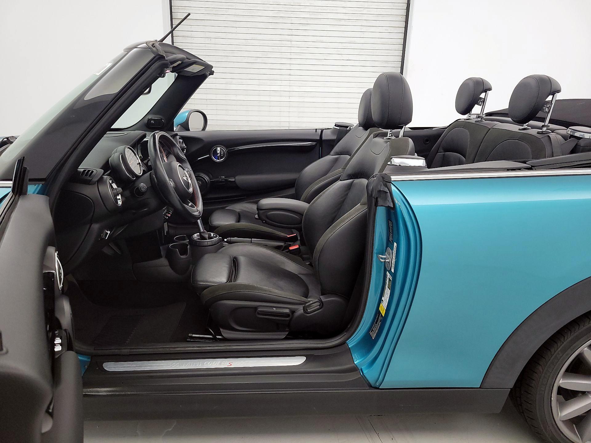 Thumbnail: 2016 MINI Cooper - 11