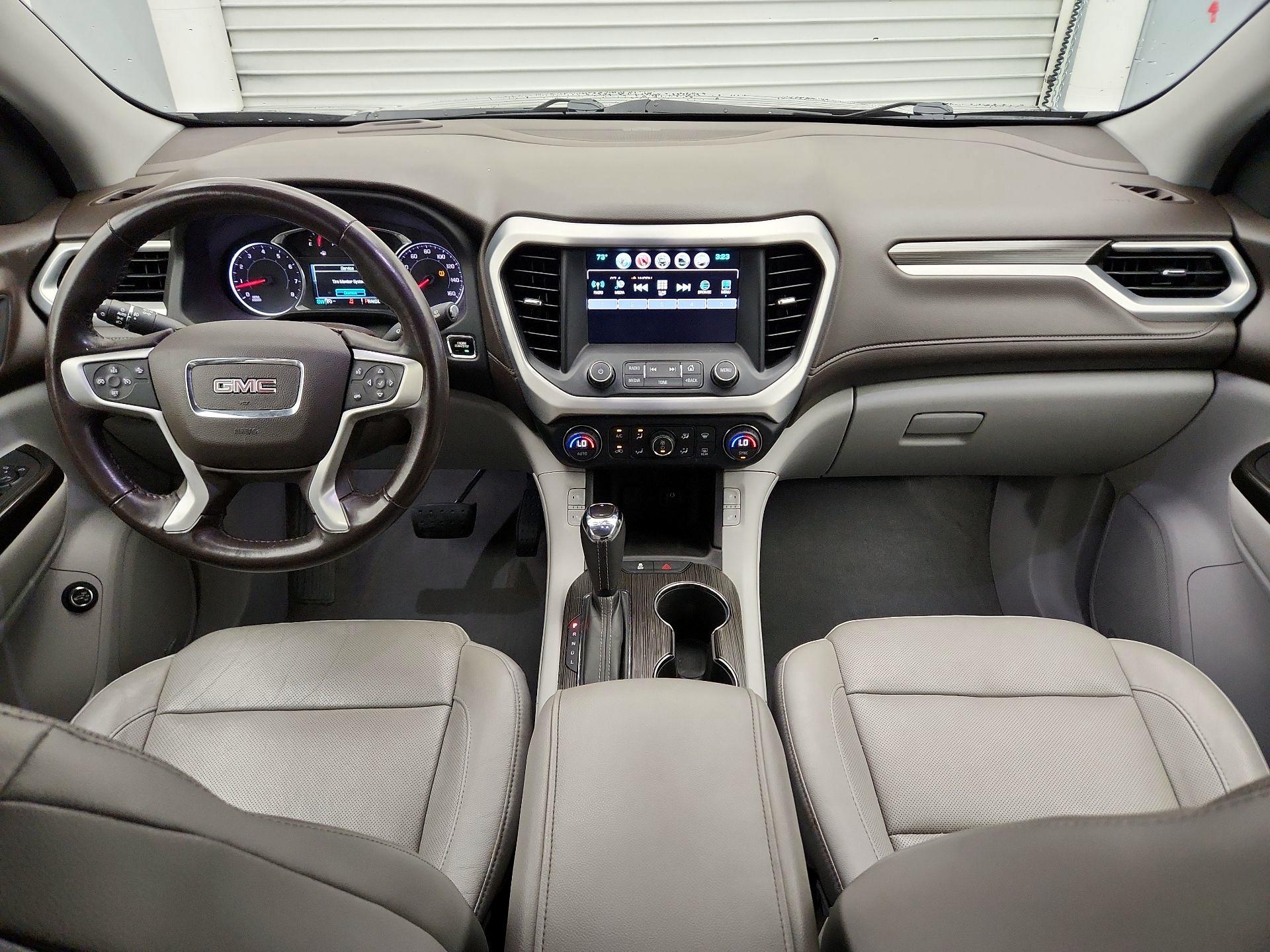 Thumbnail: 2017 GMC Acadia - 9