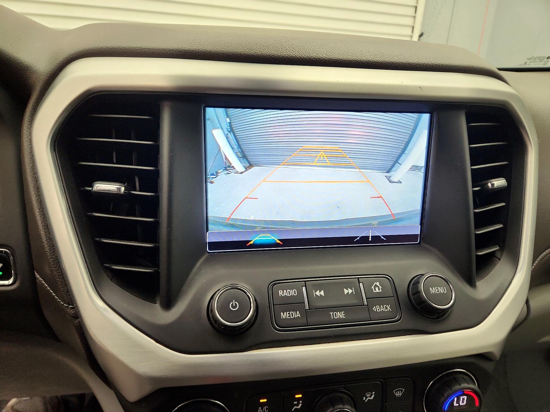 Thumbnail: 2017 GMC Acadia - 14