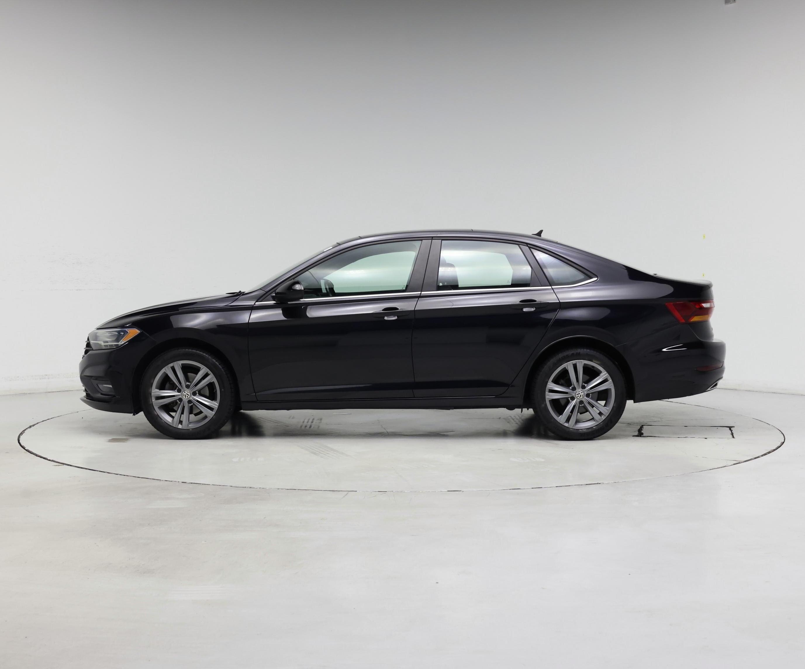 Thumbnail: 2019 Volkswagen Jetta - 3
