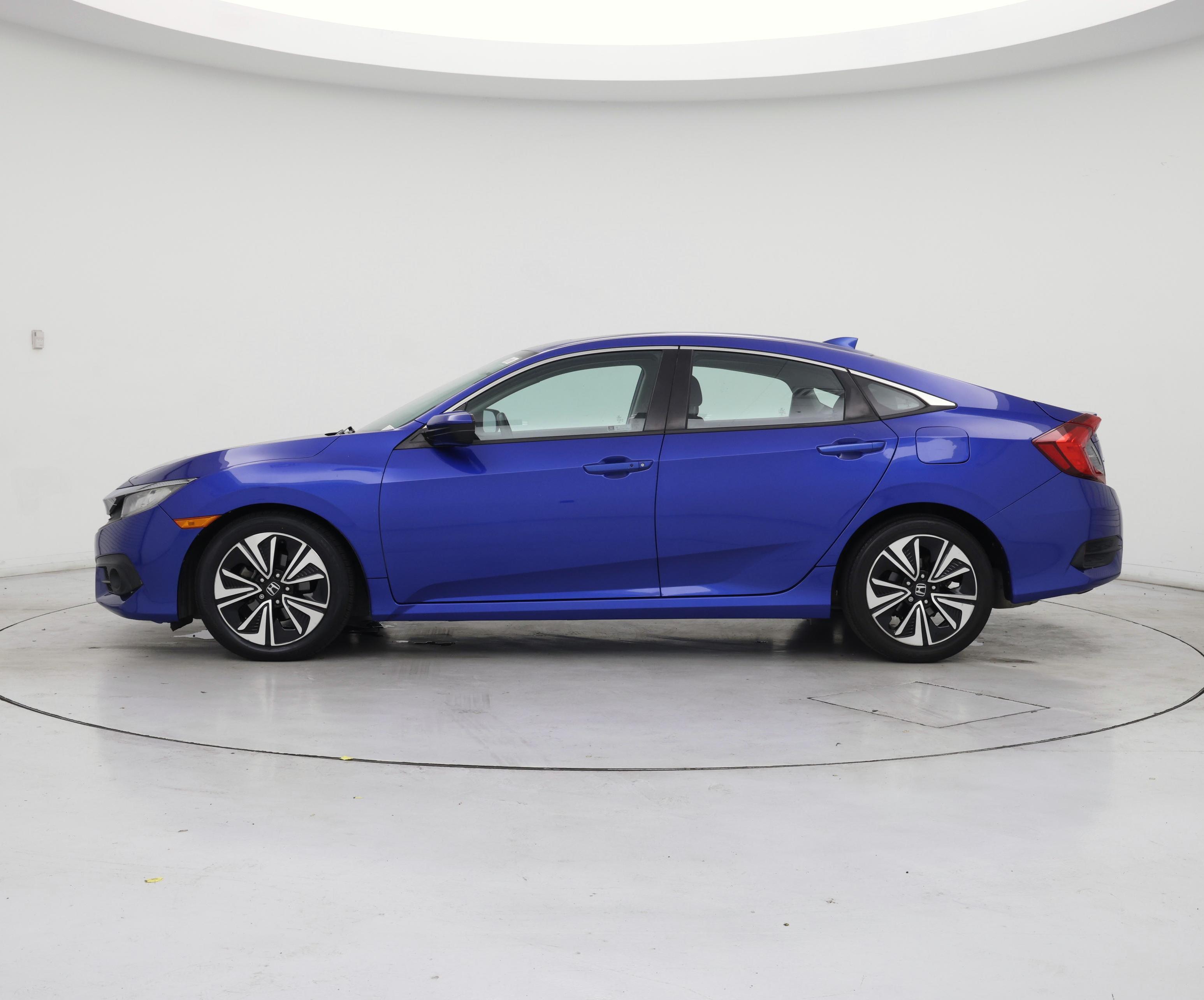 Thumbnail: 2018 Honda Civic - 3