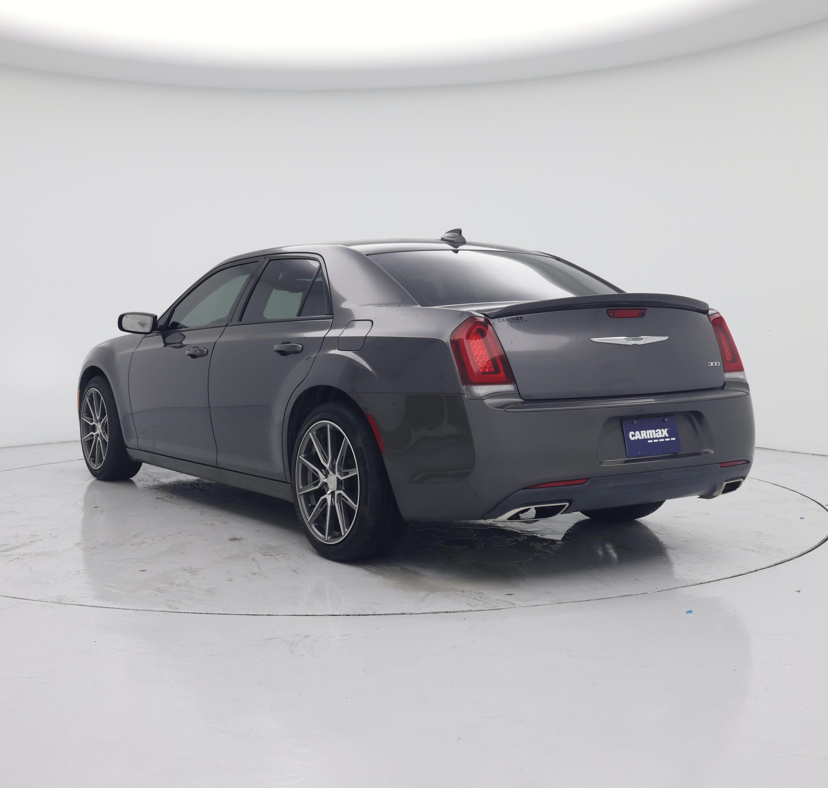 Thumbnail: 2019 Chrysler 300 - 2