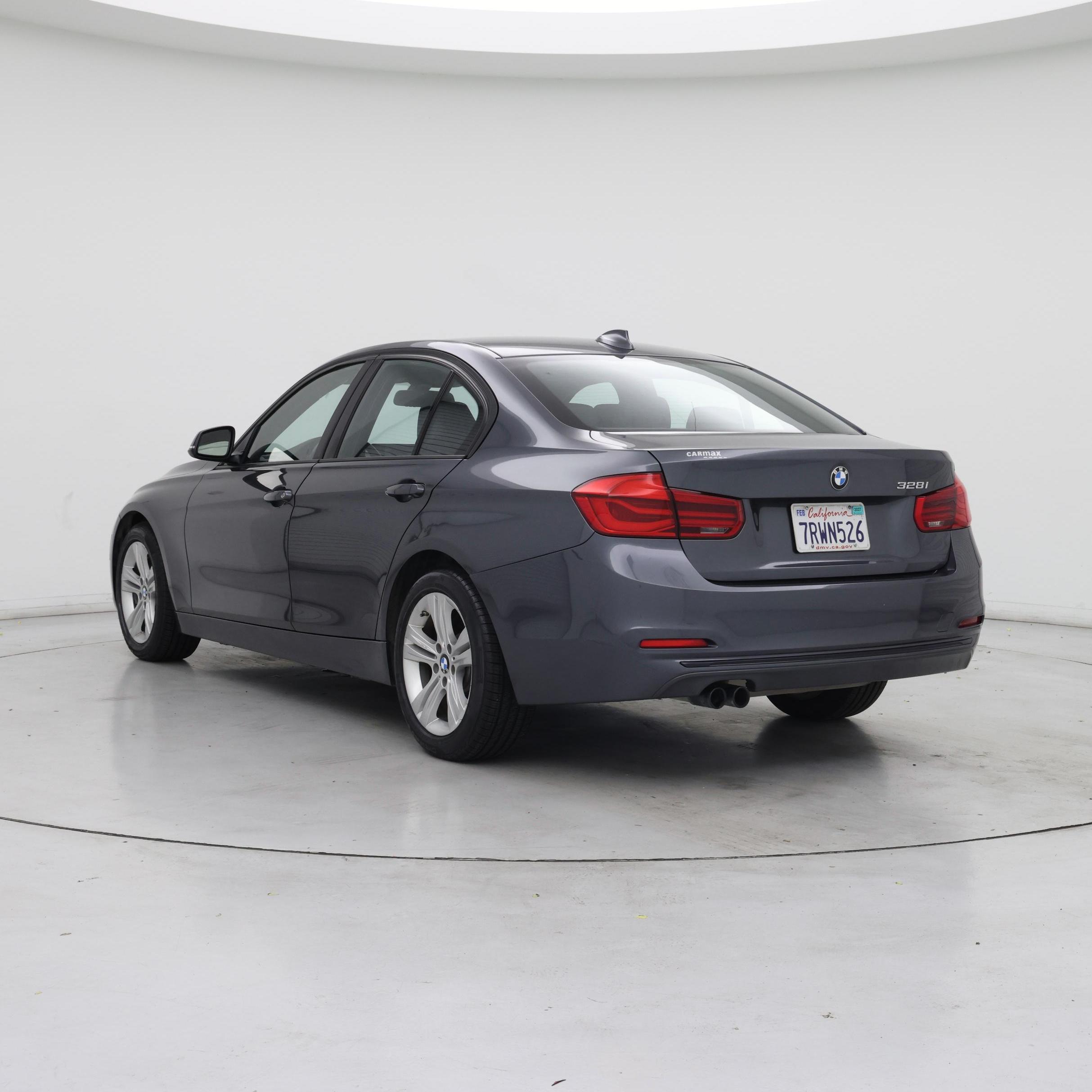 Thumbnail: 2016 BMW 3 Series - 2