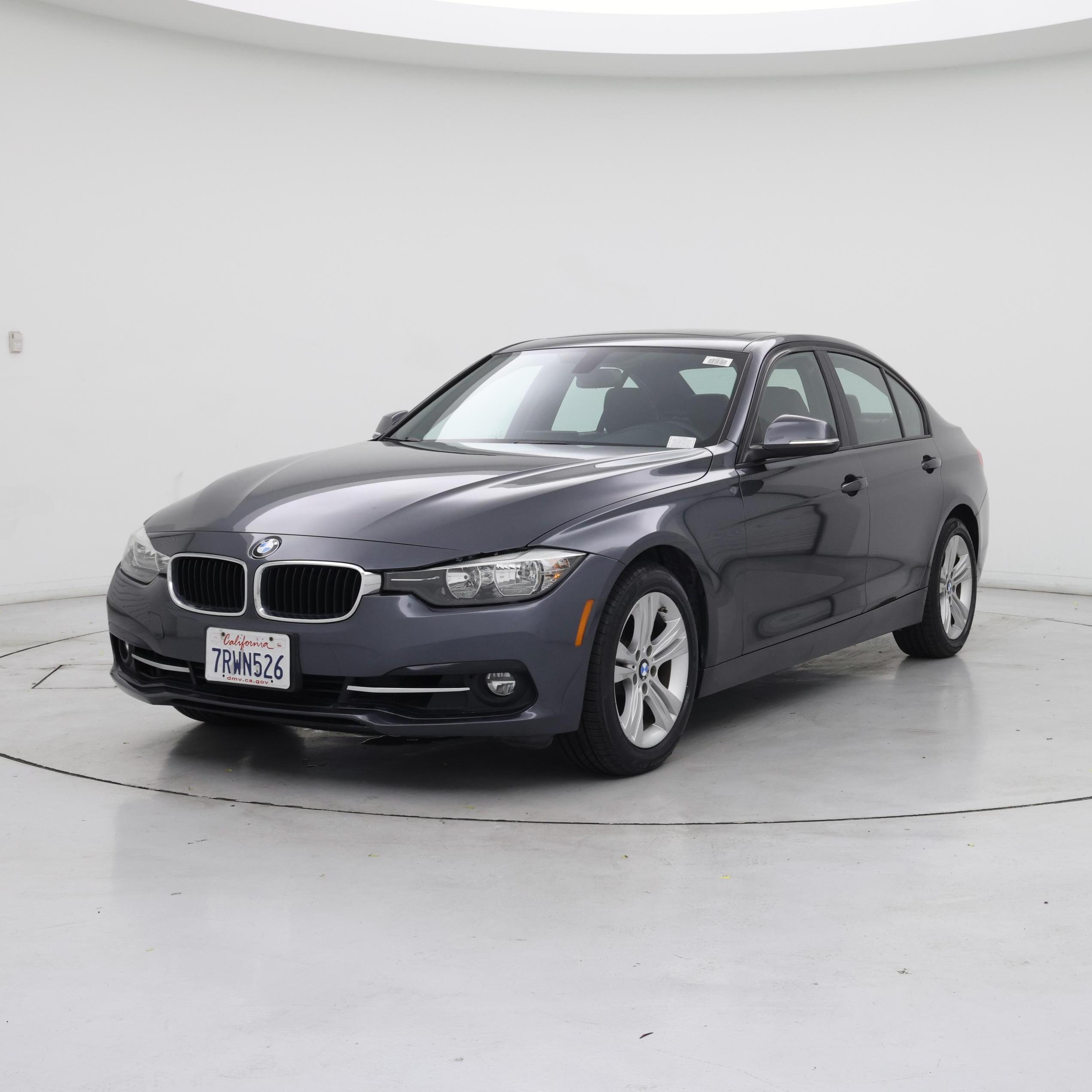 Thumbnail: 2016 BMW 3 Series - 4