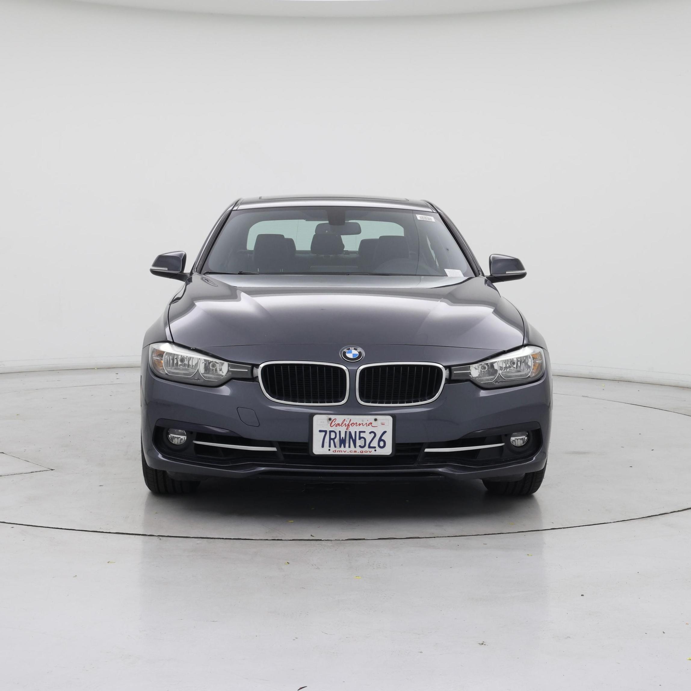 Thumbnail: 2016 BMW 3 Series - 5