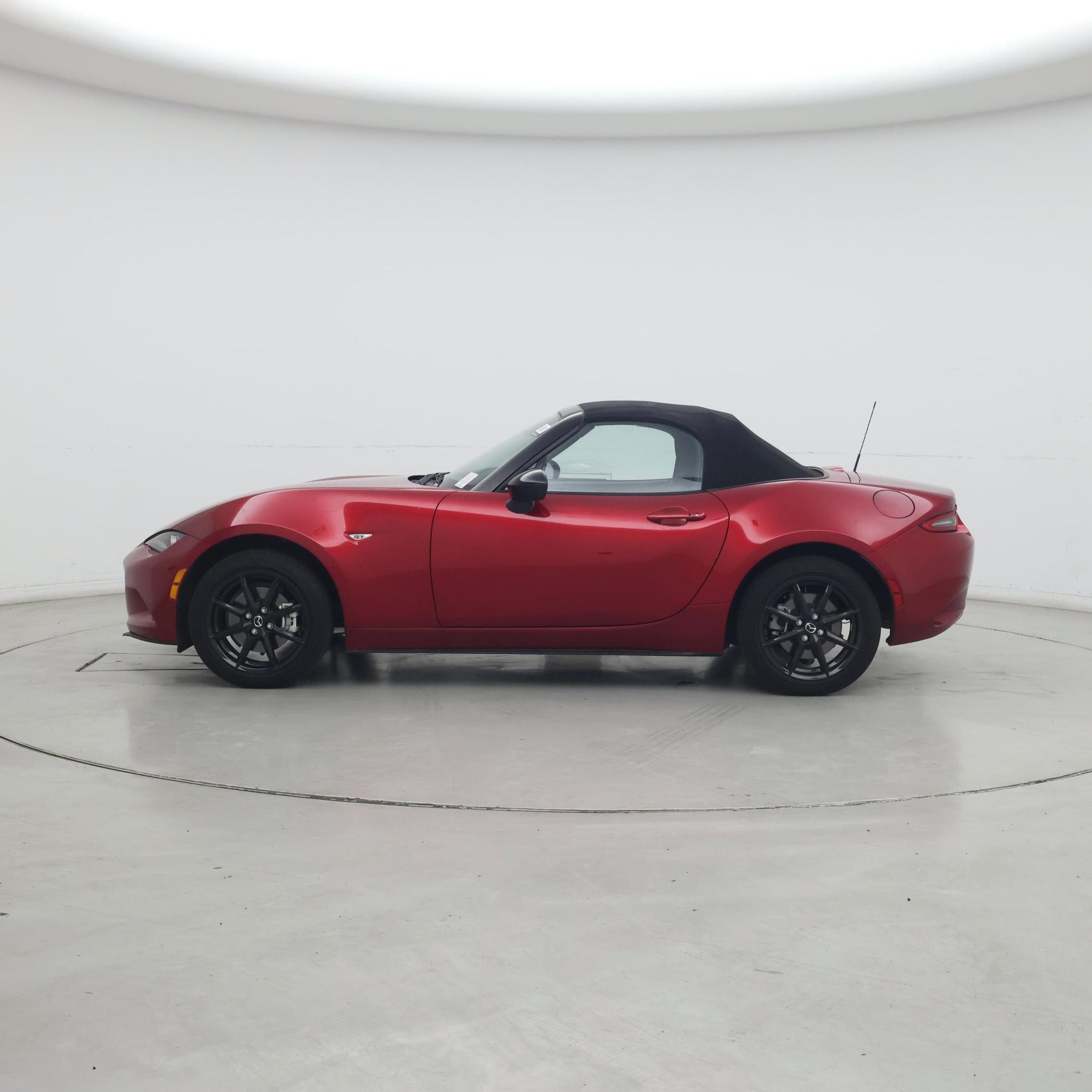 Thumbnail: 2024 Mazda MX-5 Miata - 3