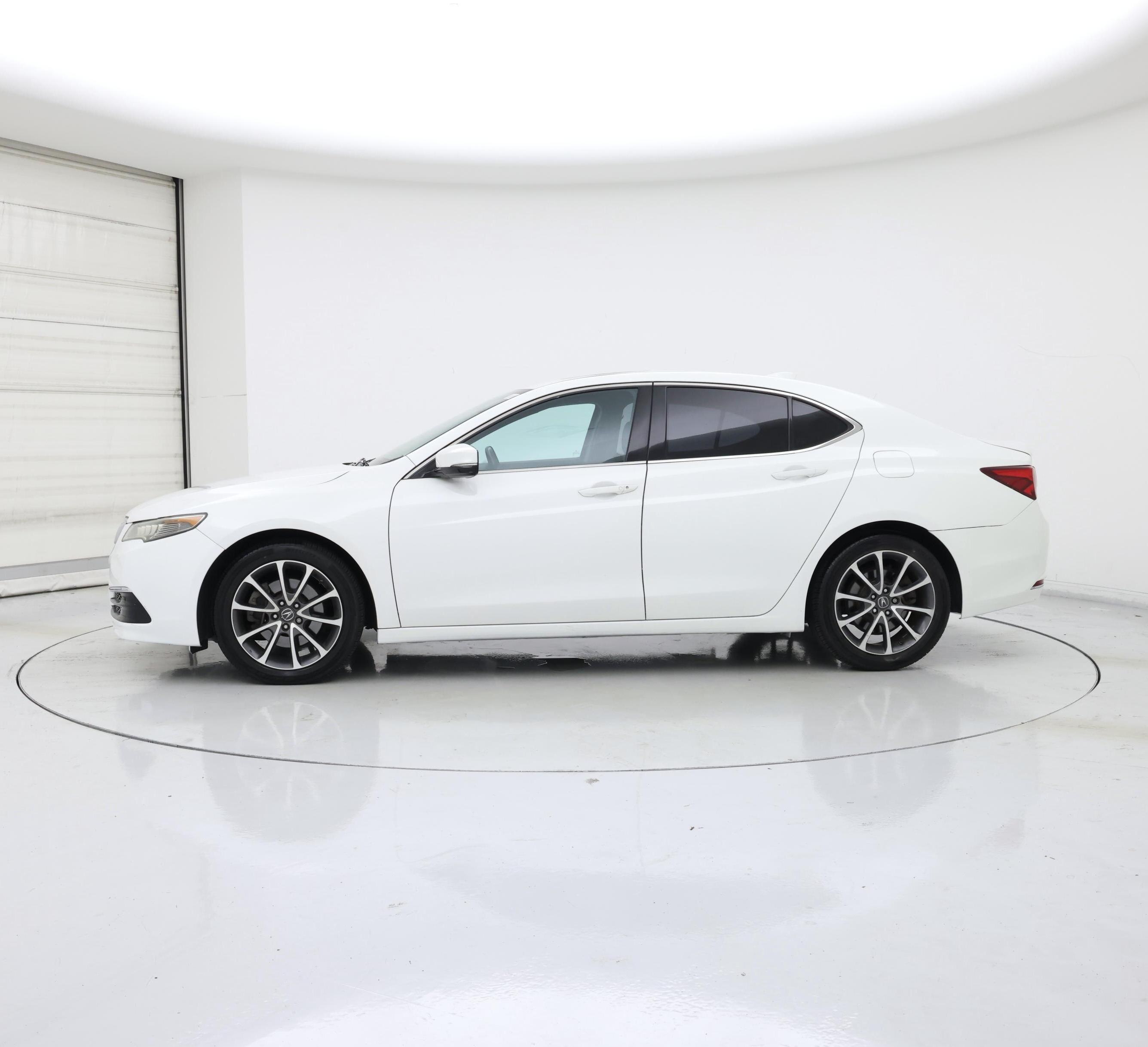 Thumbnail: 2017 Acura TLX - 3