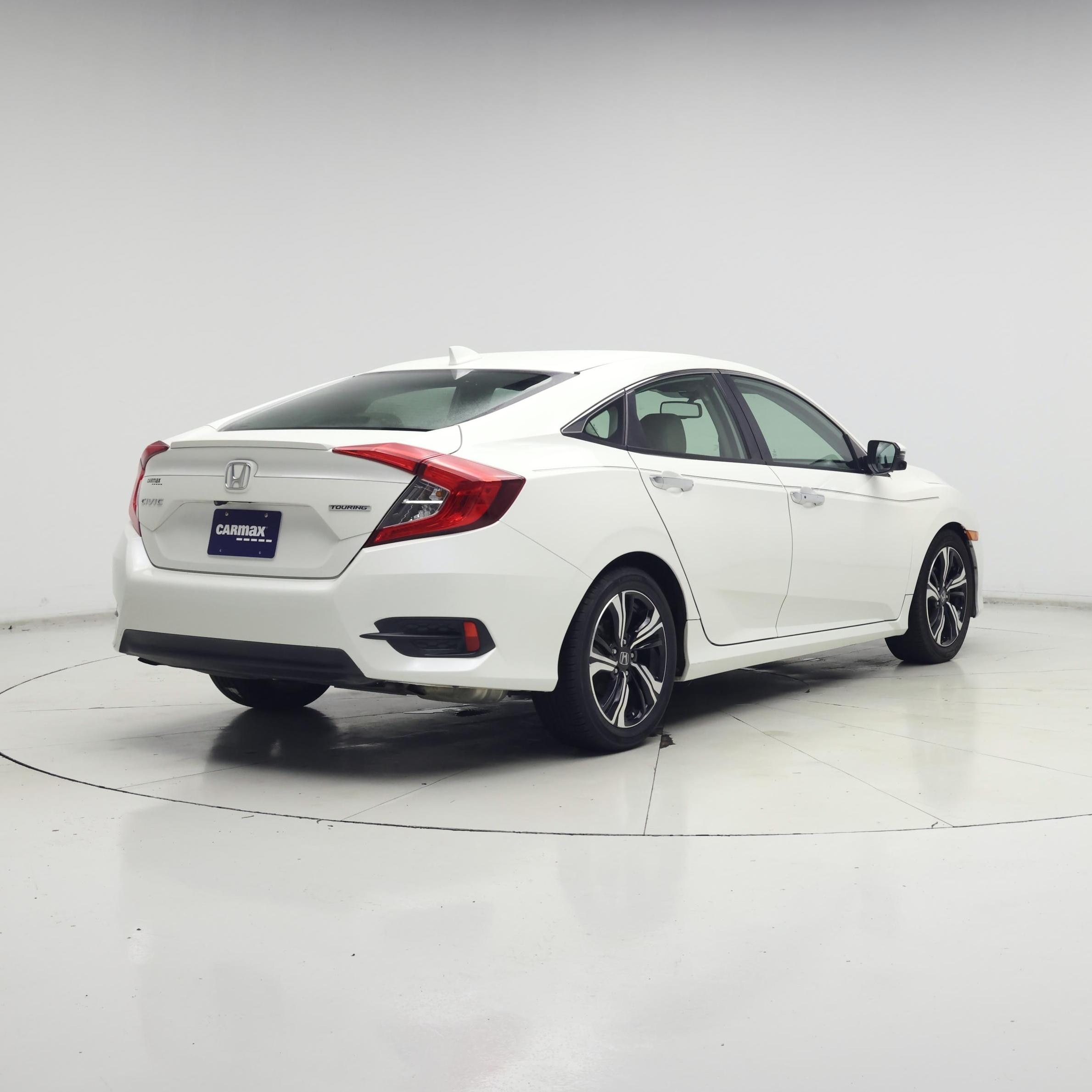Thumbnail: 2017 Honda Civic - 8