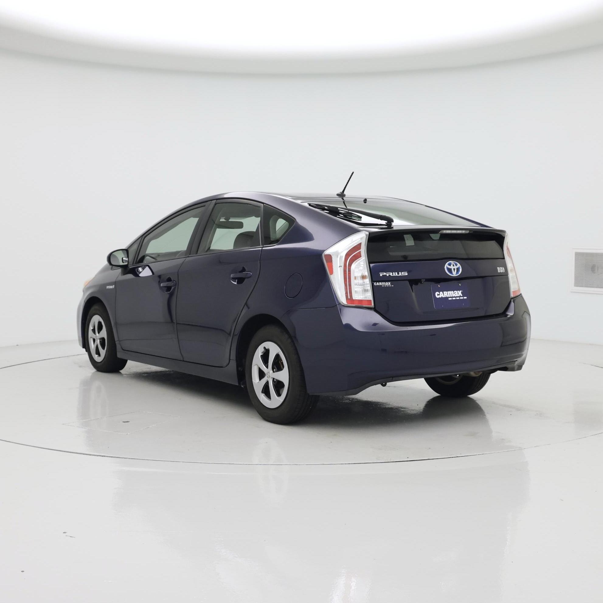 Thumbnail: 2014 Toyota Prius - 2