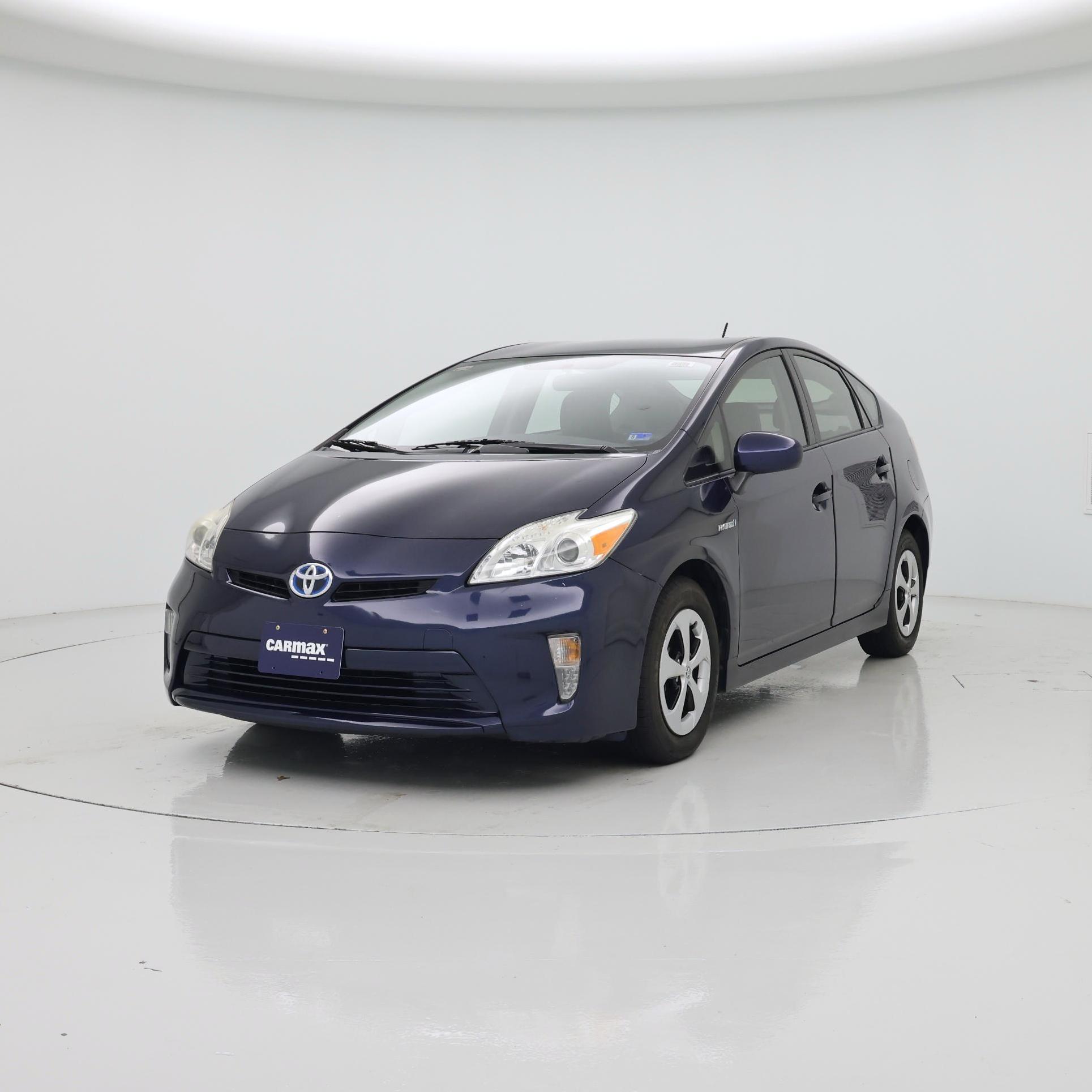 Thumbnail: 2014 Toyota Prius - 4