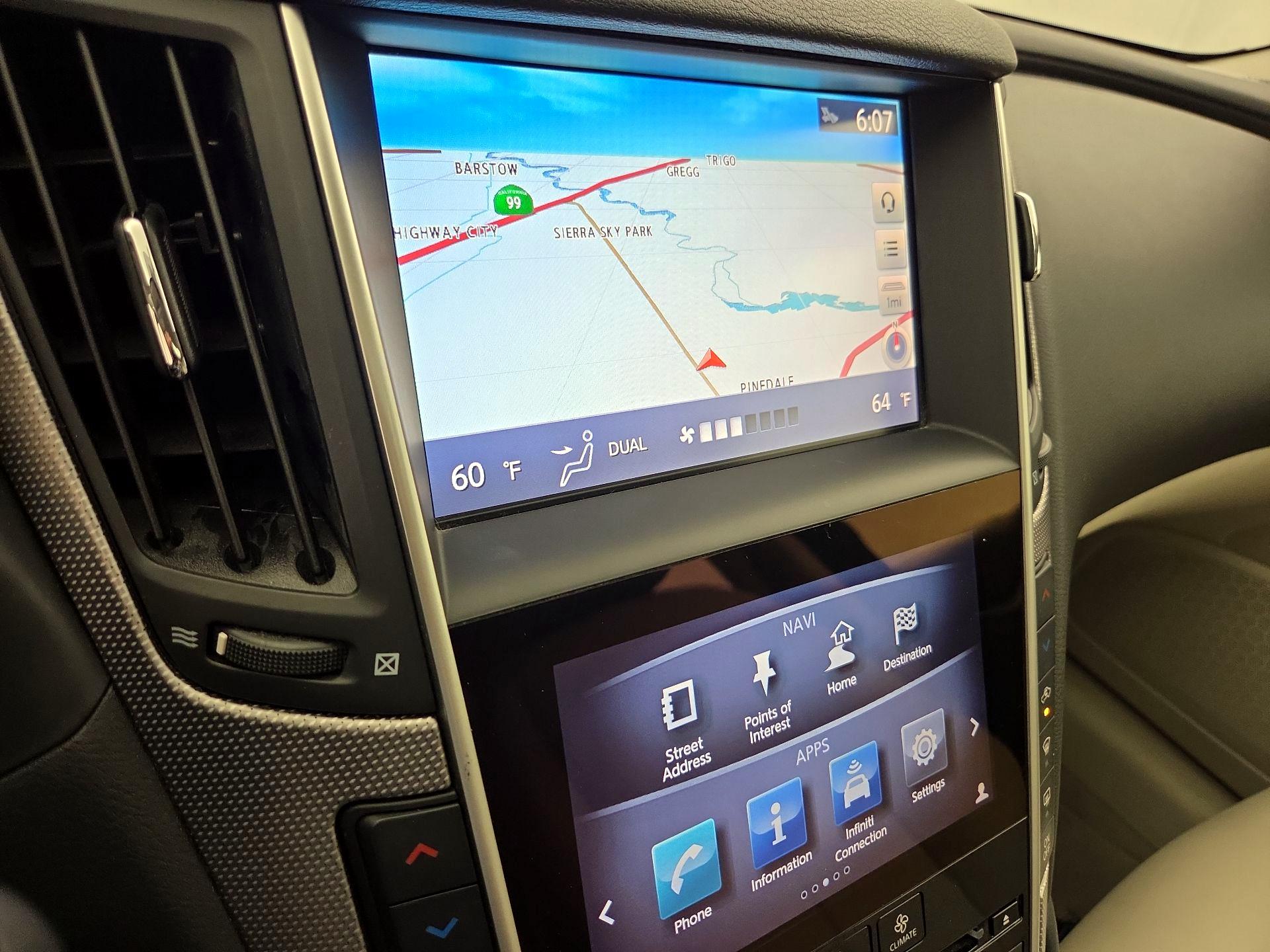 Thumbnail: 2015 INFINITI Q50 - 17
