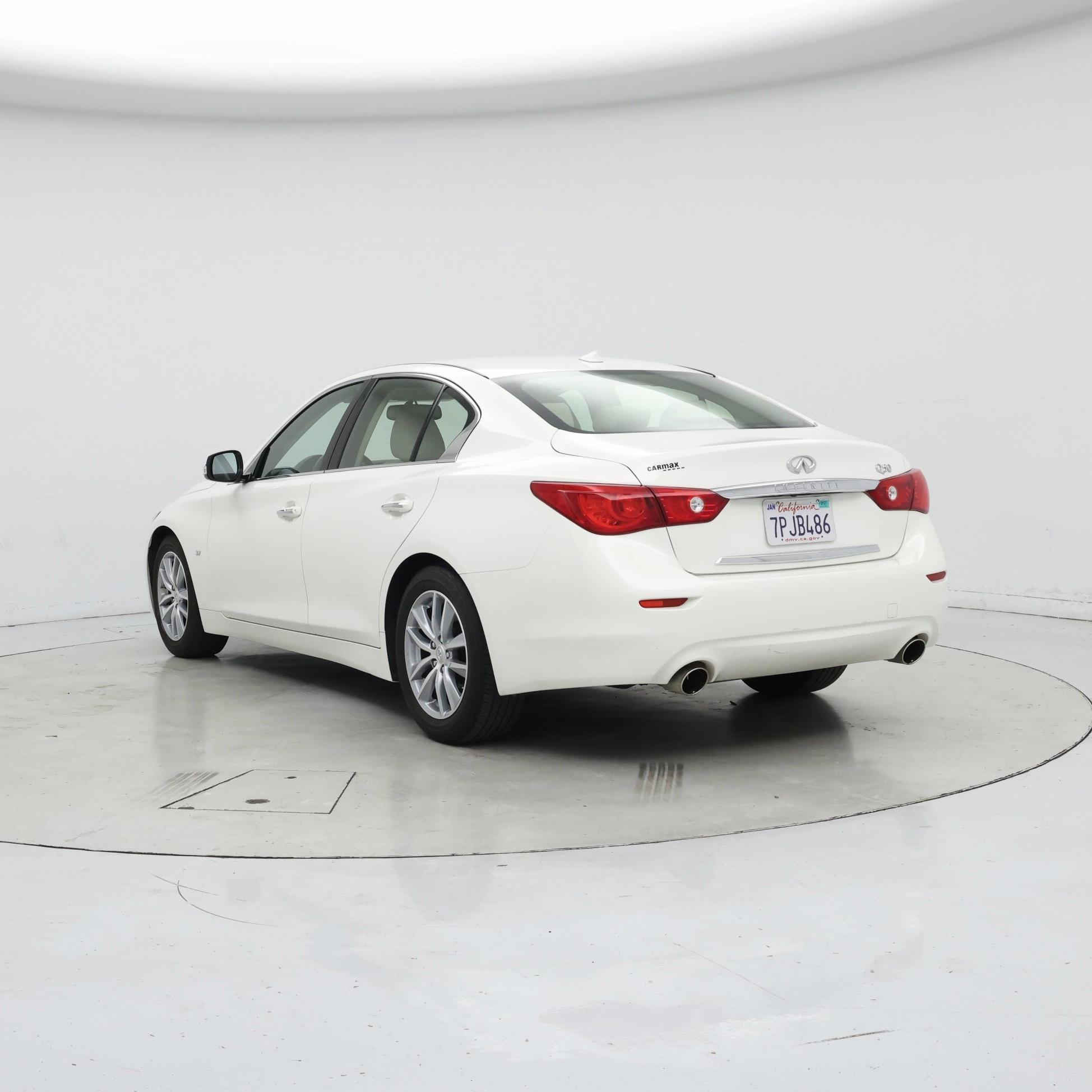 Thumbnail: 2015 INFINITI Q50 - 2