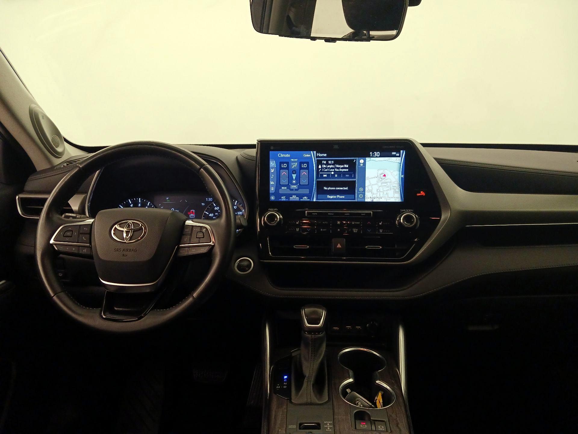 Thumbnail: 2021 Toyota Highlander - 9